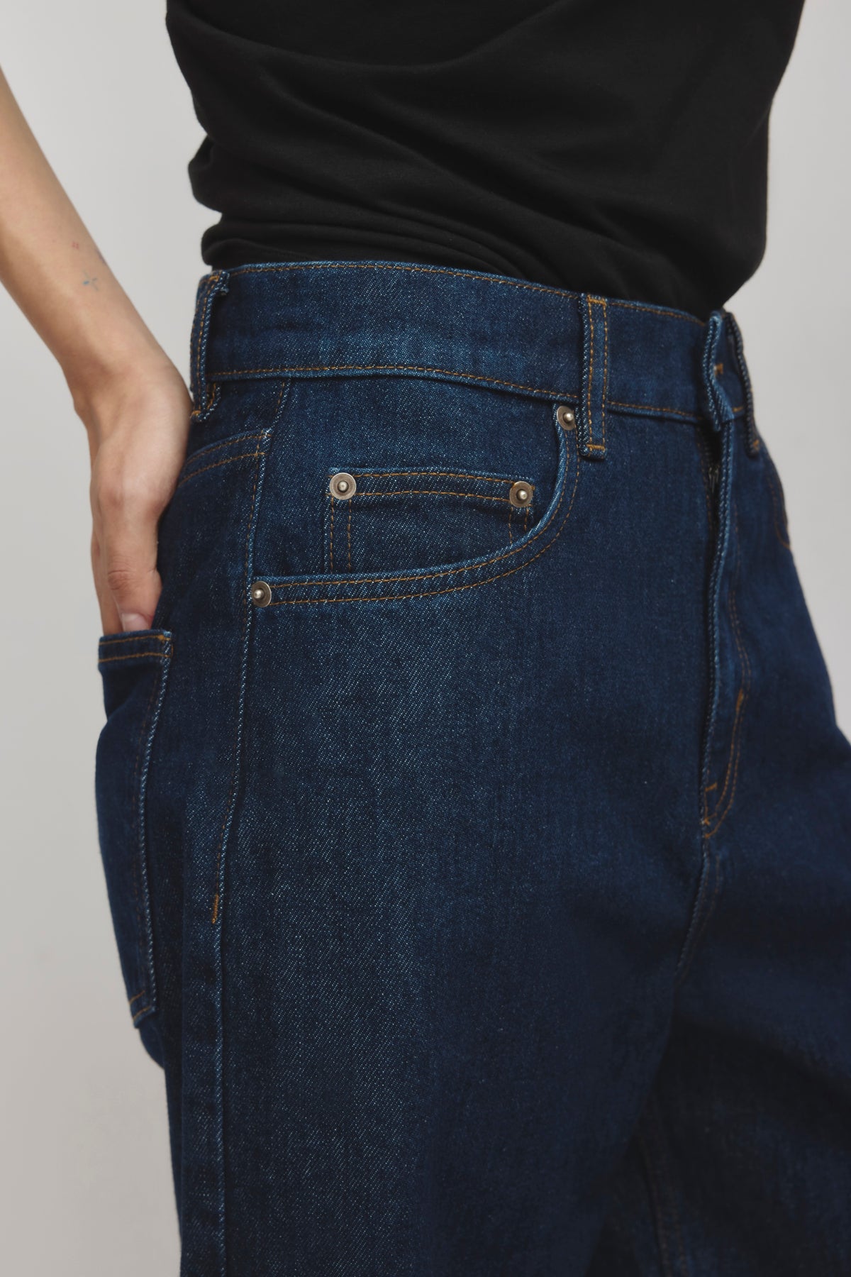 Short en jean Antifit unisexe en lavage foncé