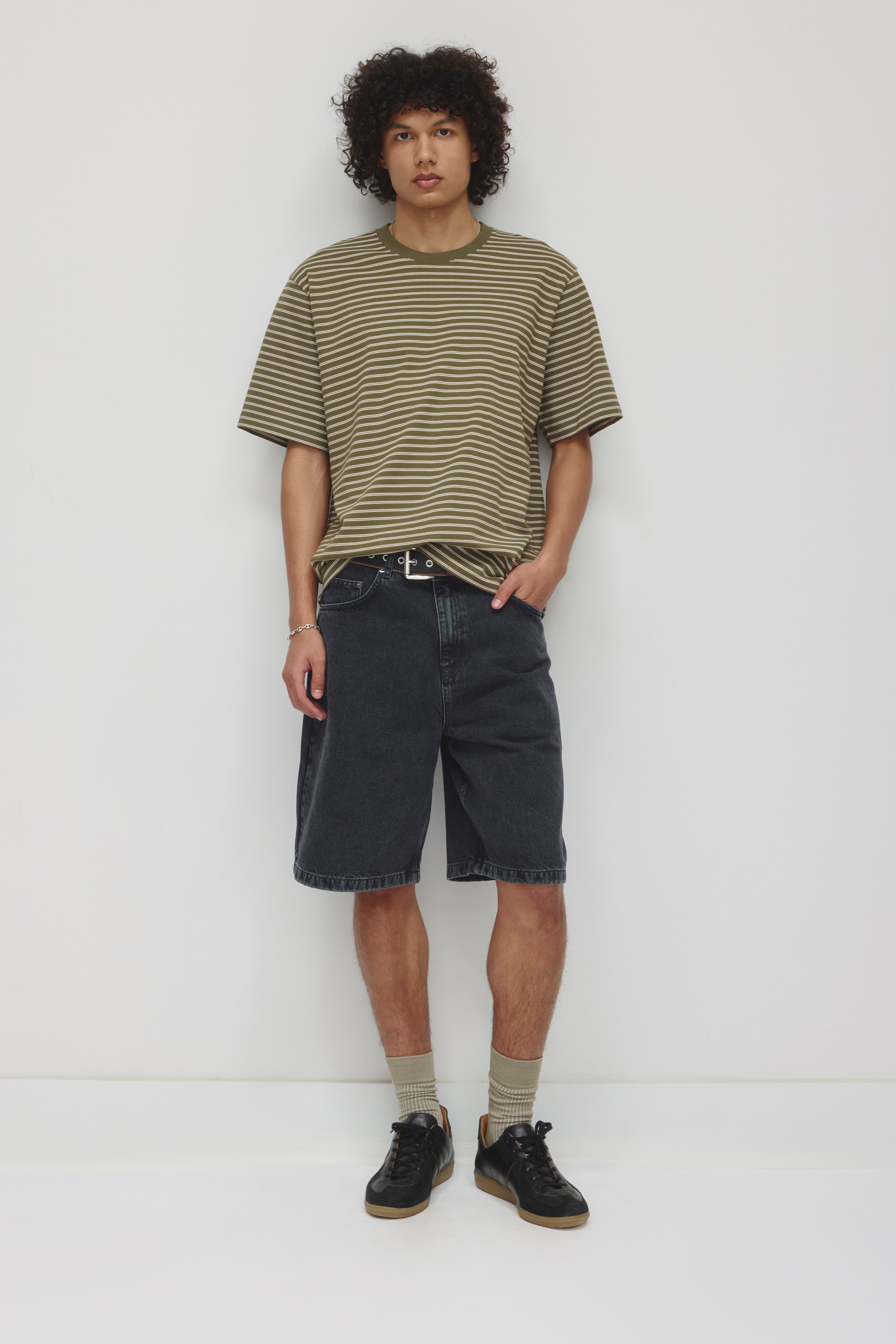 Short en jean Antifit unisexe en washed Black