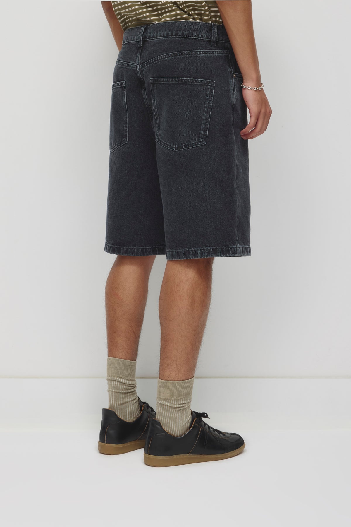 Short en jean Antifit unisexe en washed Black
