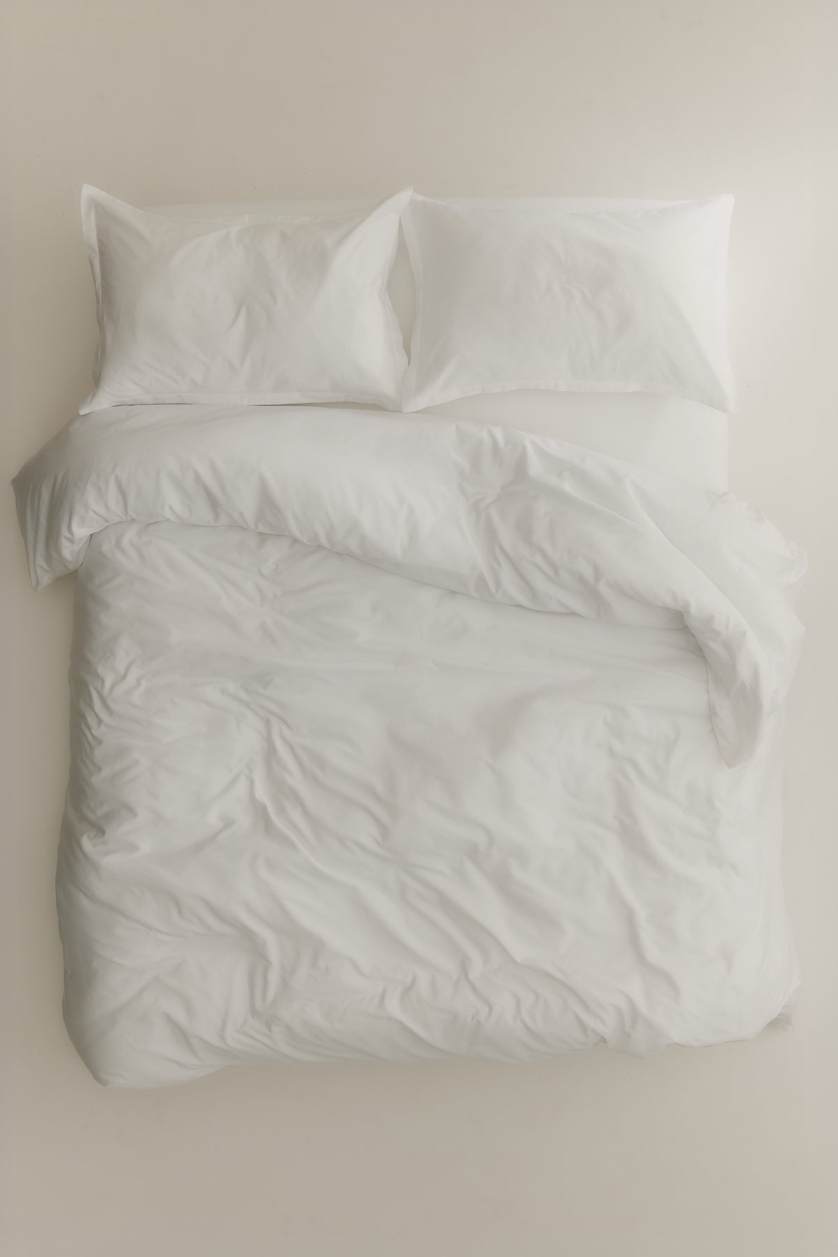 Duvet Cover and Sham Set in White