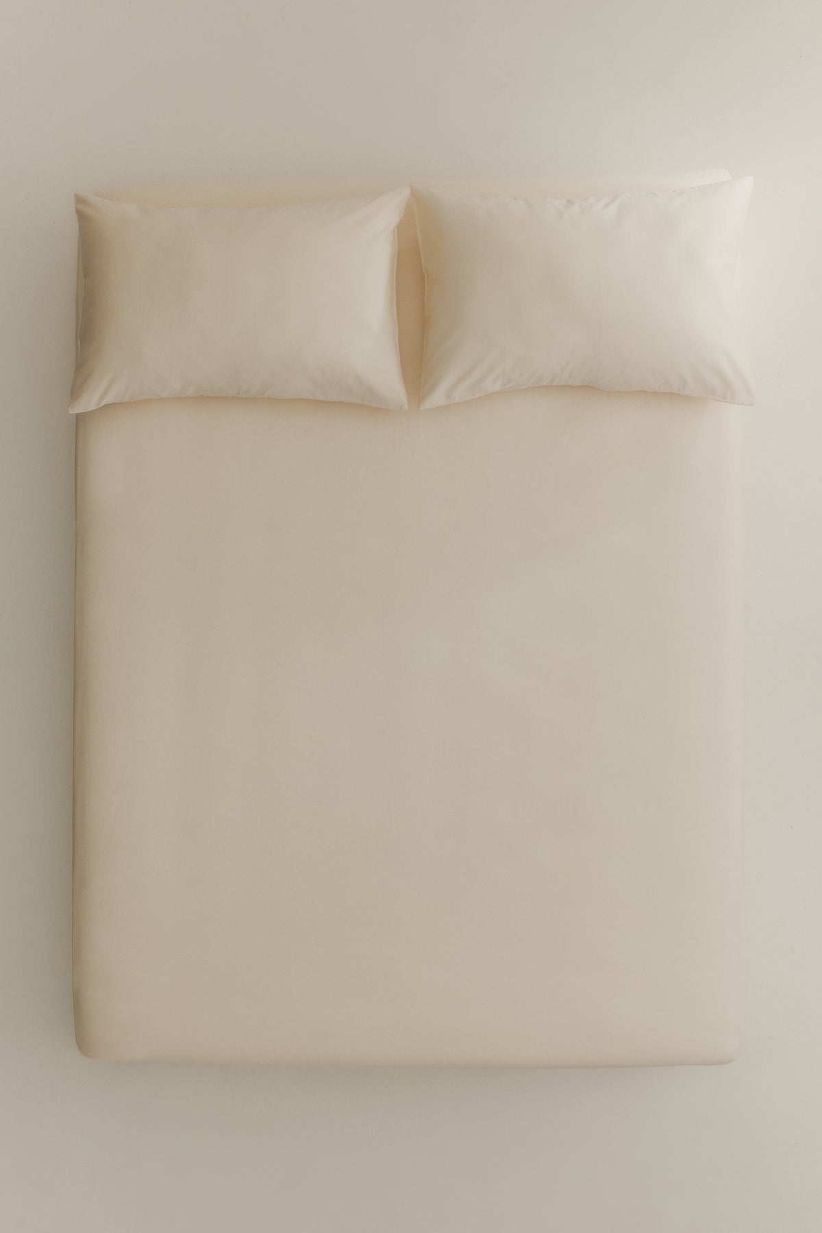 Ensemble drap-housse et taie d'oreiller en naturel