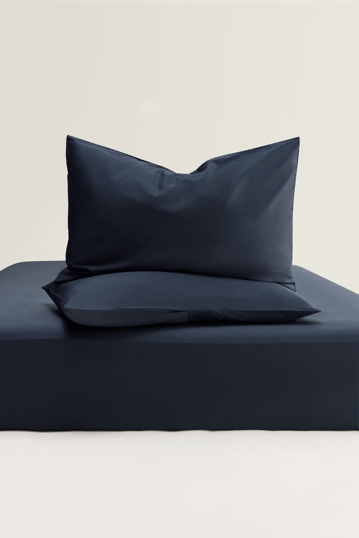 Fitted Sheet and Pillowcase Set in Dark Slate