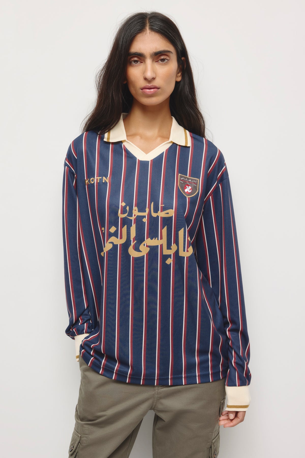 Maillot de football à manches longues Kotn en océan profond/Carmin/Bouleau