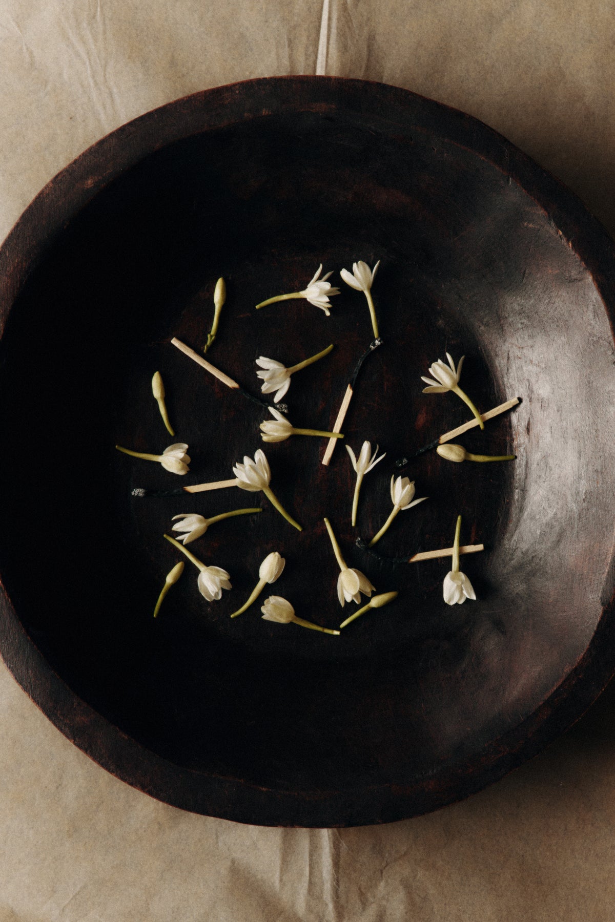 KOTN x NEMAT Incense in Jasmine