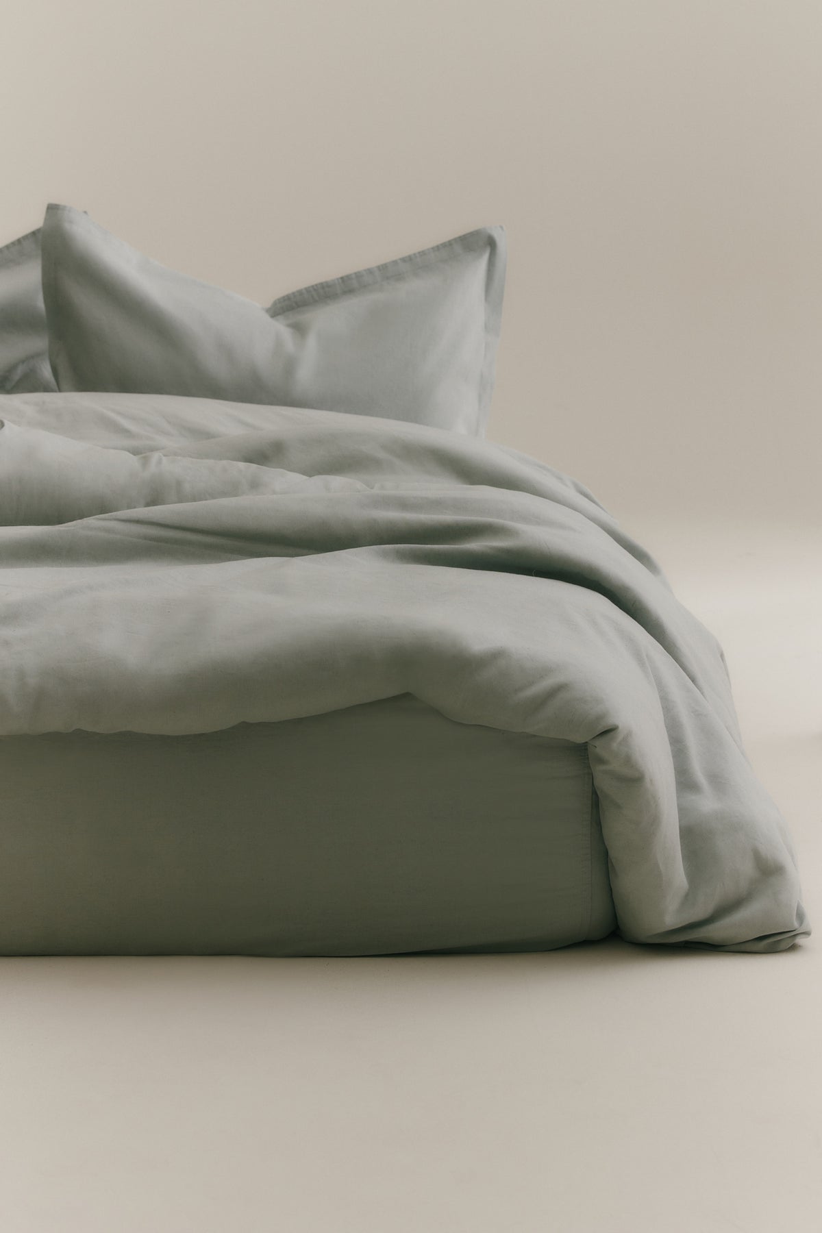 Ensemble housse de couette et taies d'oreiller en lin en gris puritain