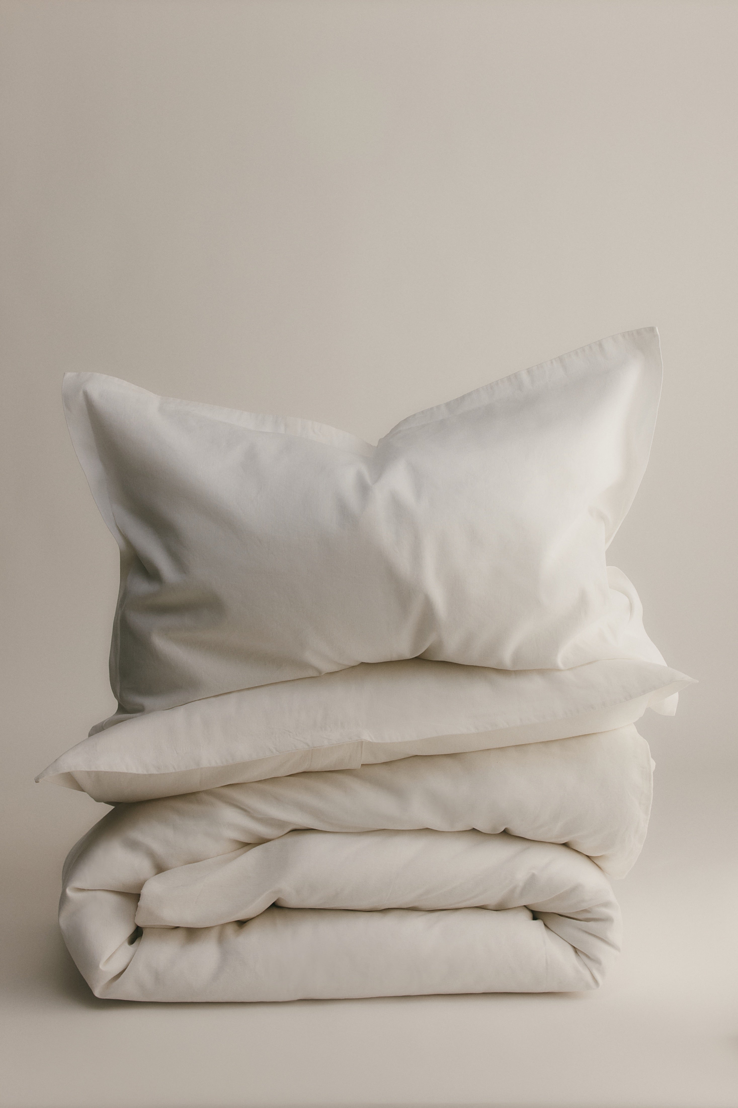Ensemble housse de couette et taie d'oreiller en lin blanc