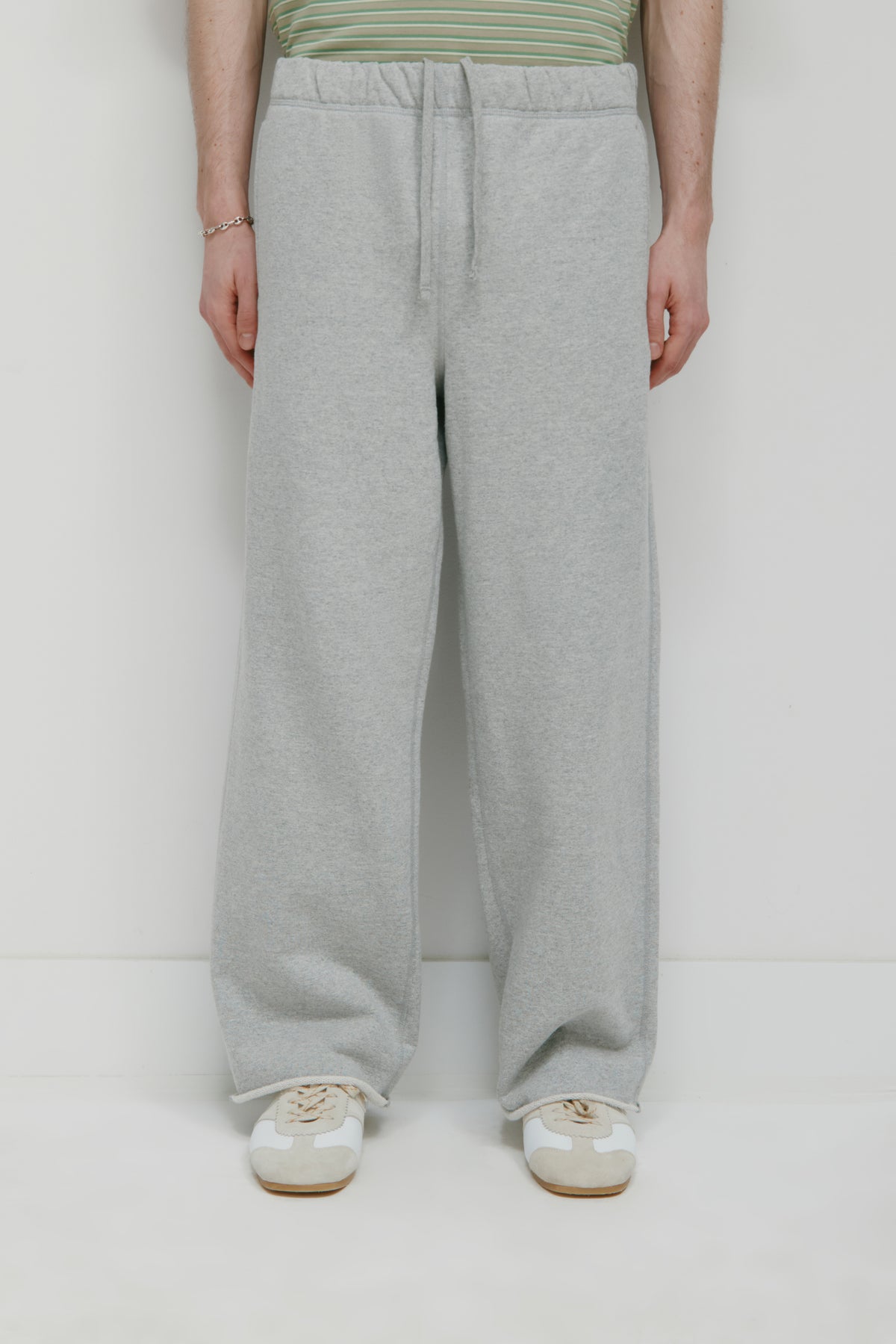 Men's Asr Cut-off Sweatpant in Heather Grey