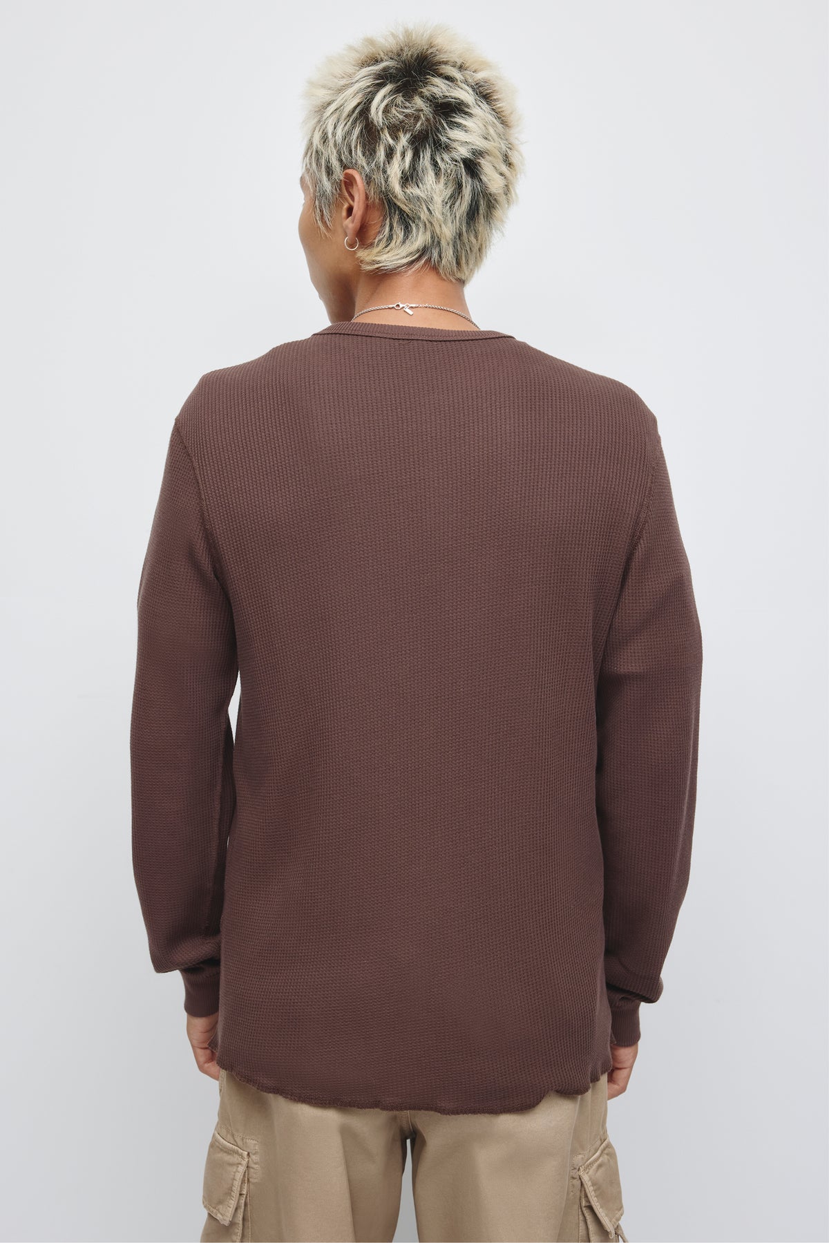 Men's Atlas Waffle Henley in Espresso