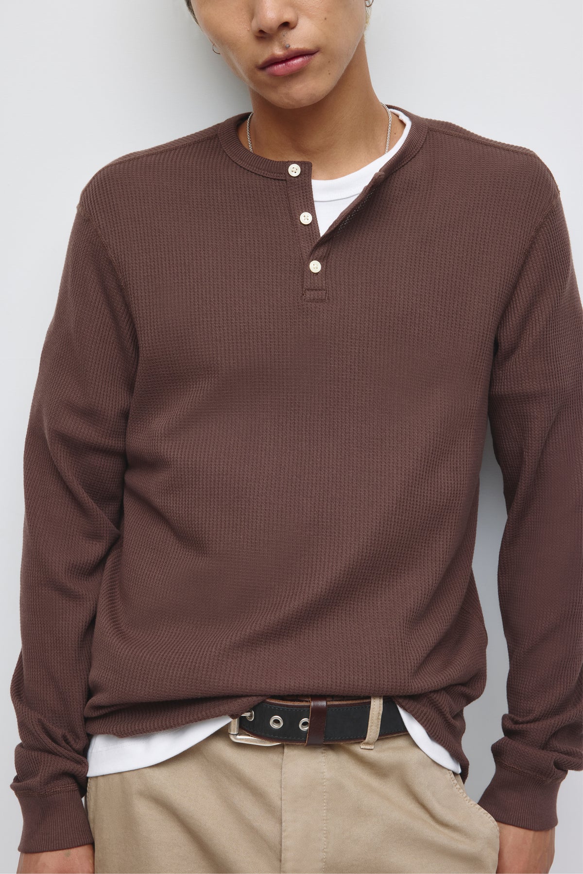 Men's Atlas Waffle Henley in Espresso