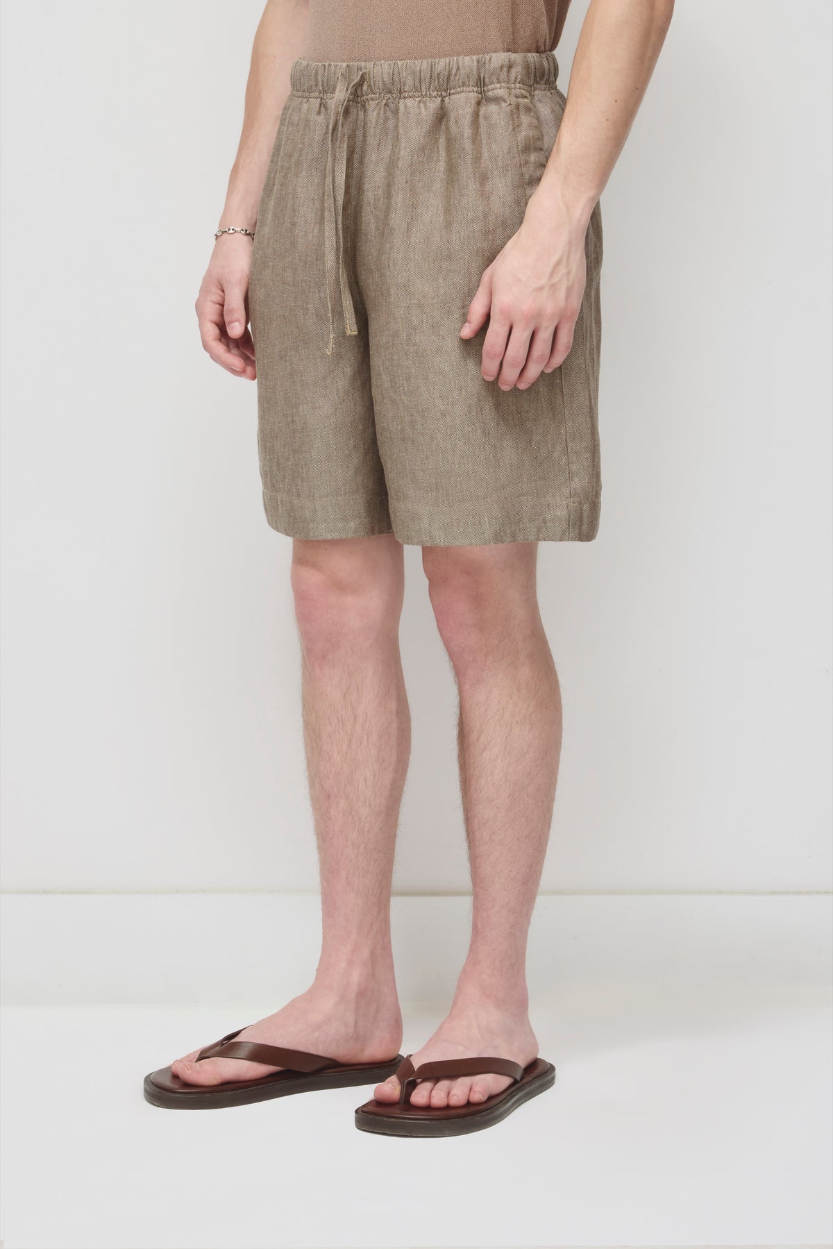 Short en lin Cairo pour homme en taupe