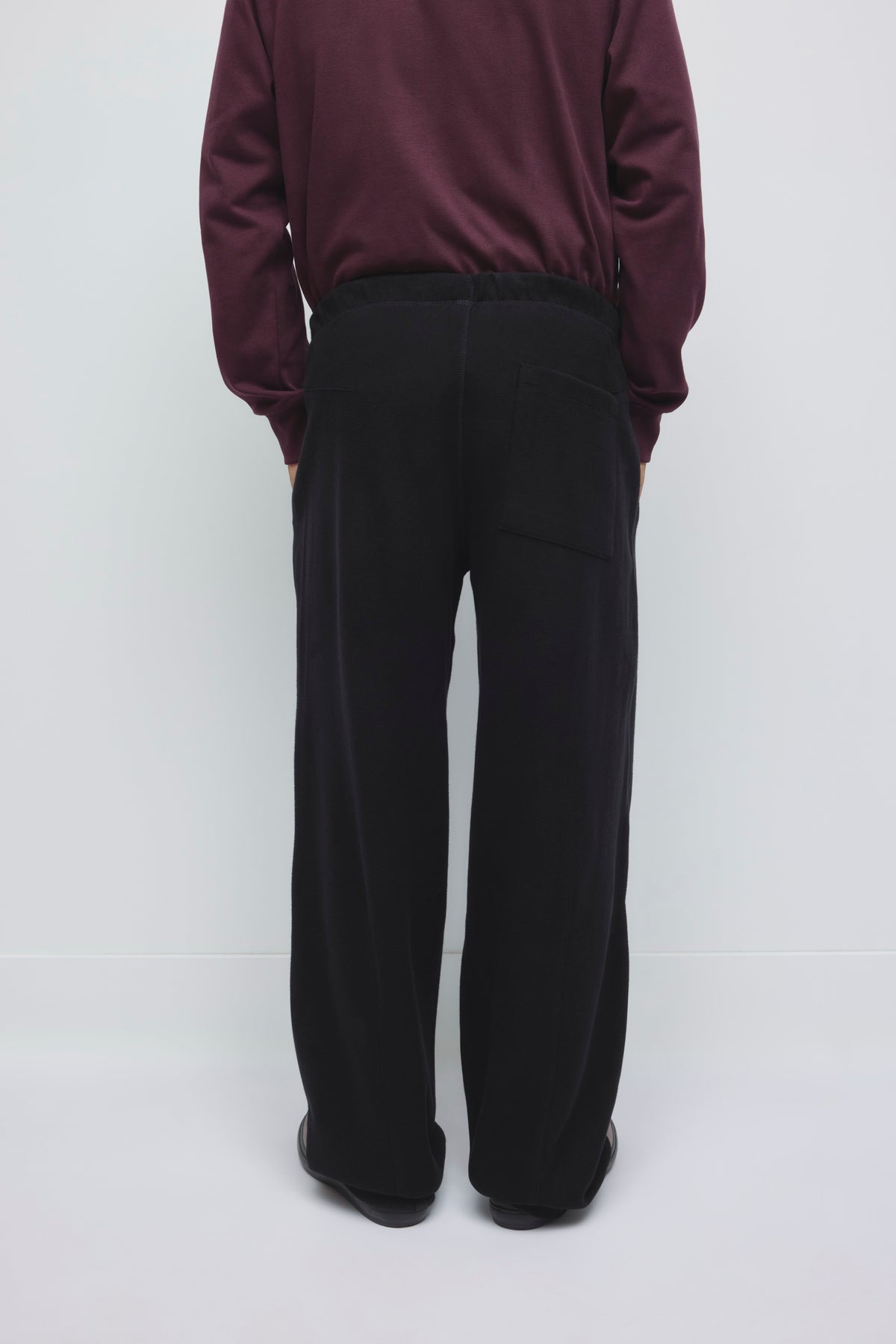 Pantalon douillet pour hommes en noir