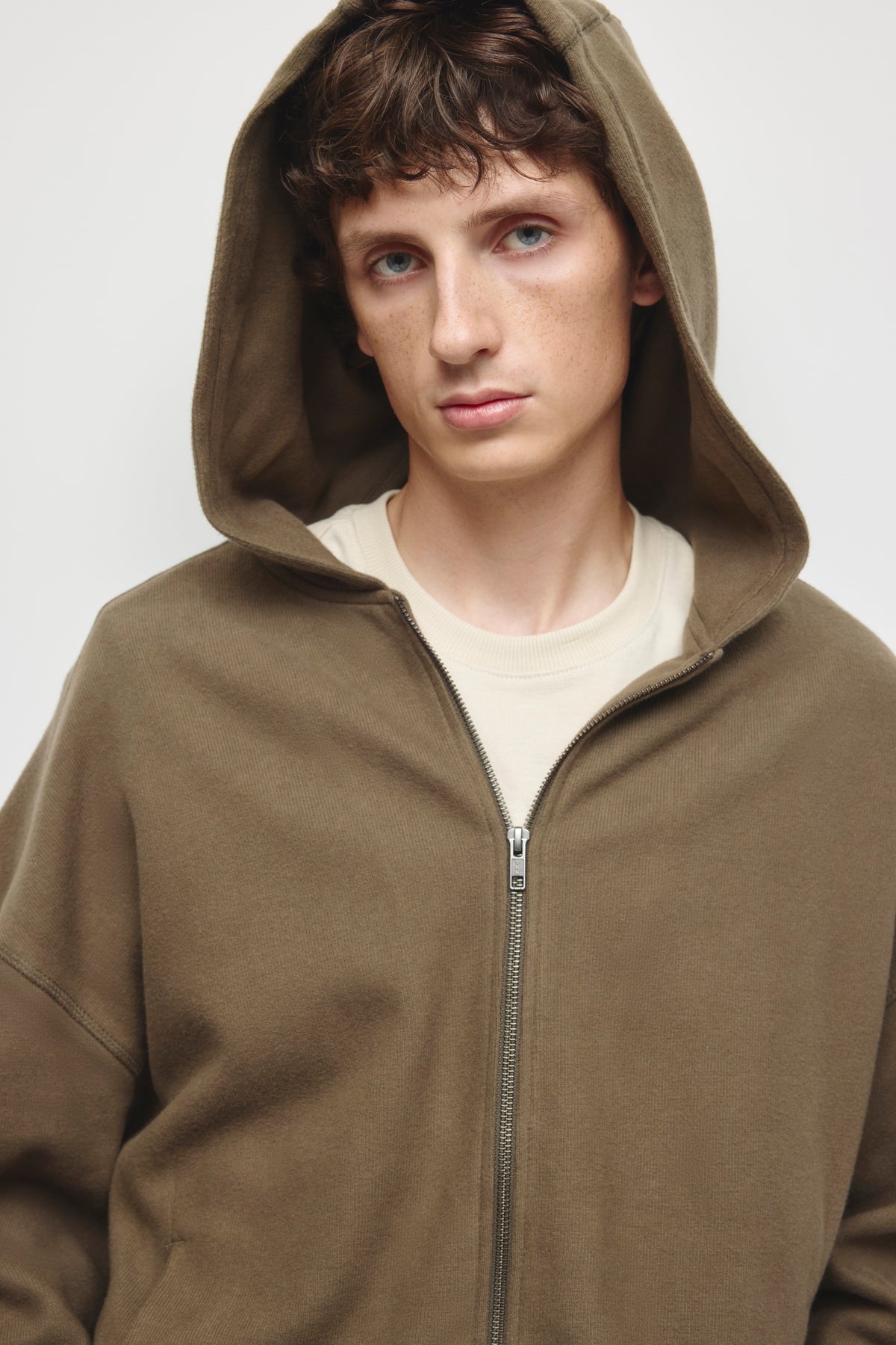 Sweat à capuche zippé confortable pour hommes en truffe