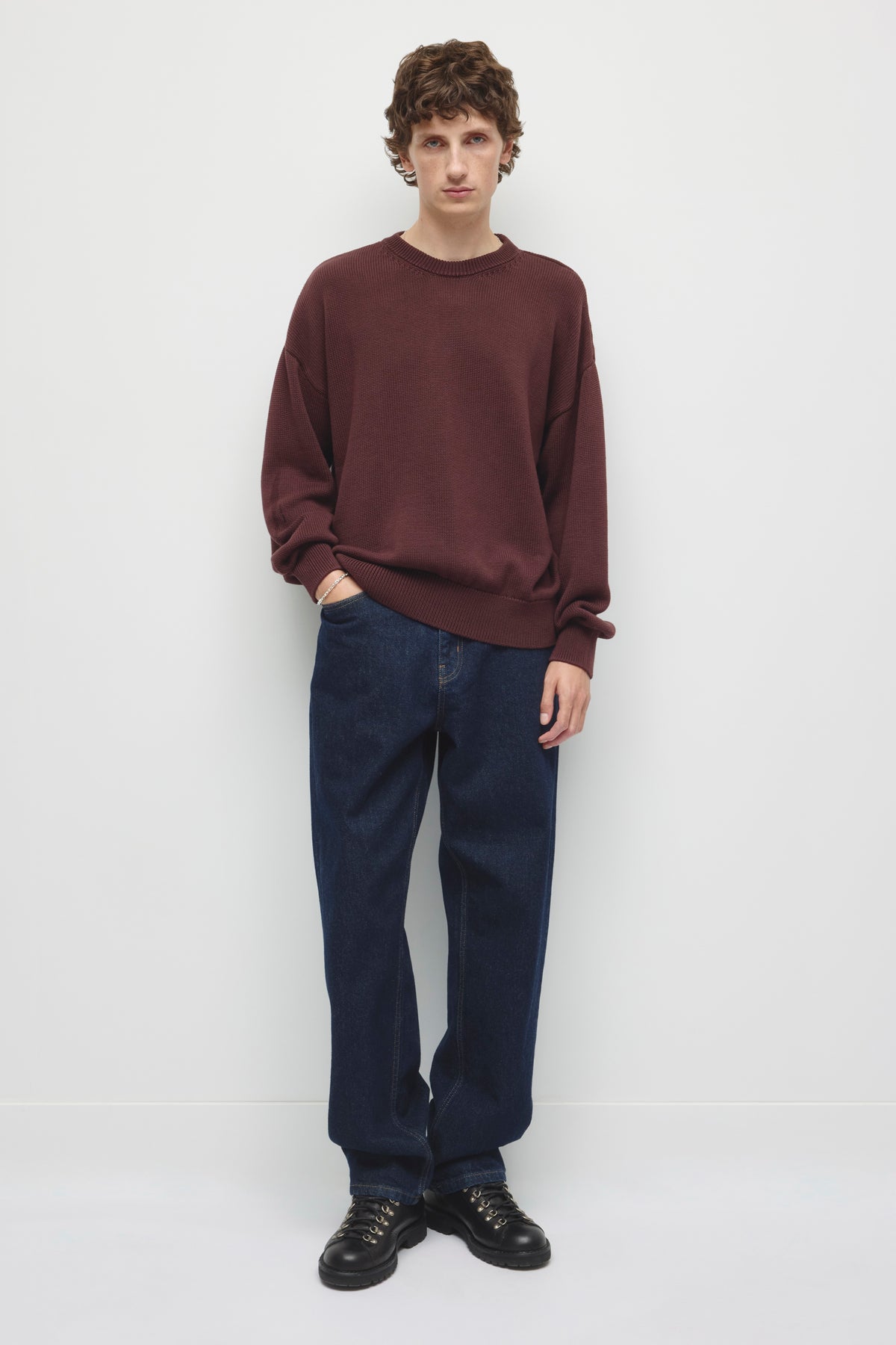 Men's Hamatah Sweater in Chocolate Plum