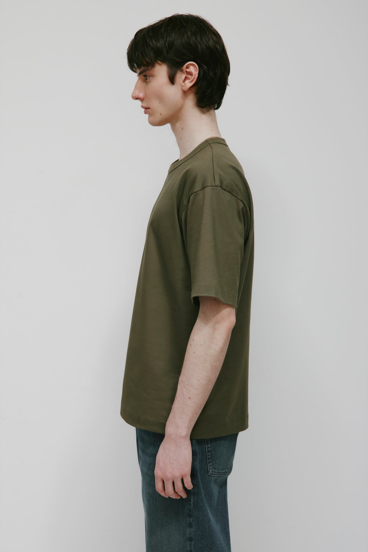 T-shirt à col rond pour homme en olive