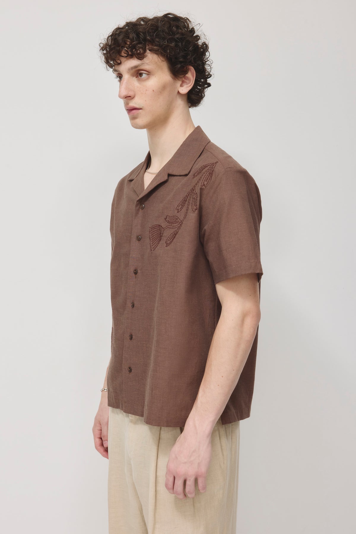 Chemise de camp en lin pour hommes en espresso