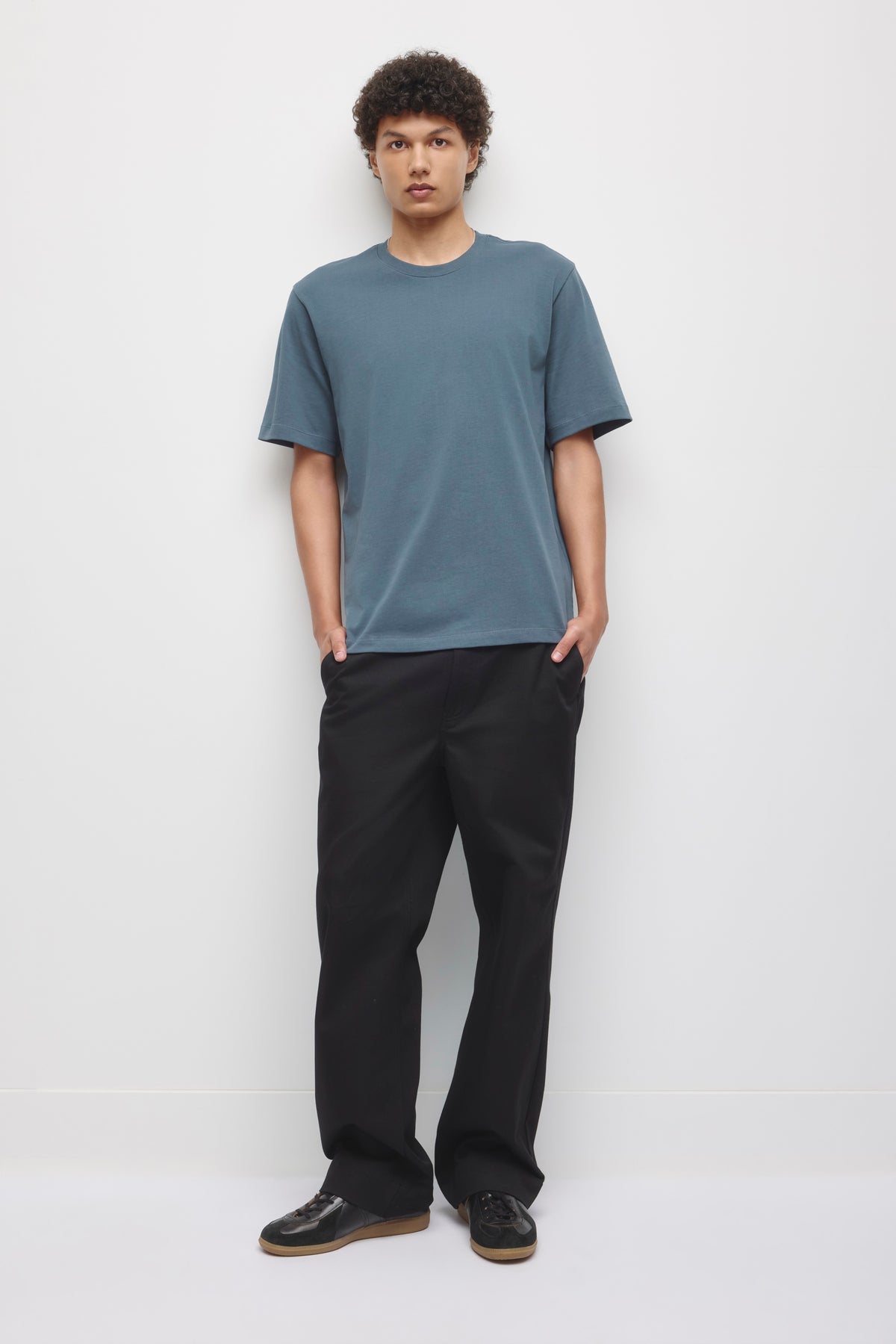 T-shirt d'épaisseur moyenne pour hommes en dark Slate