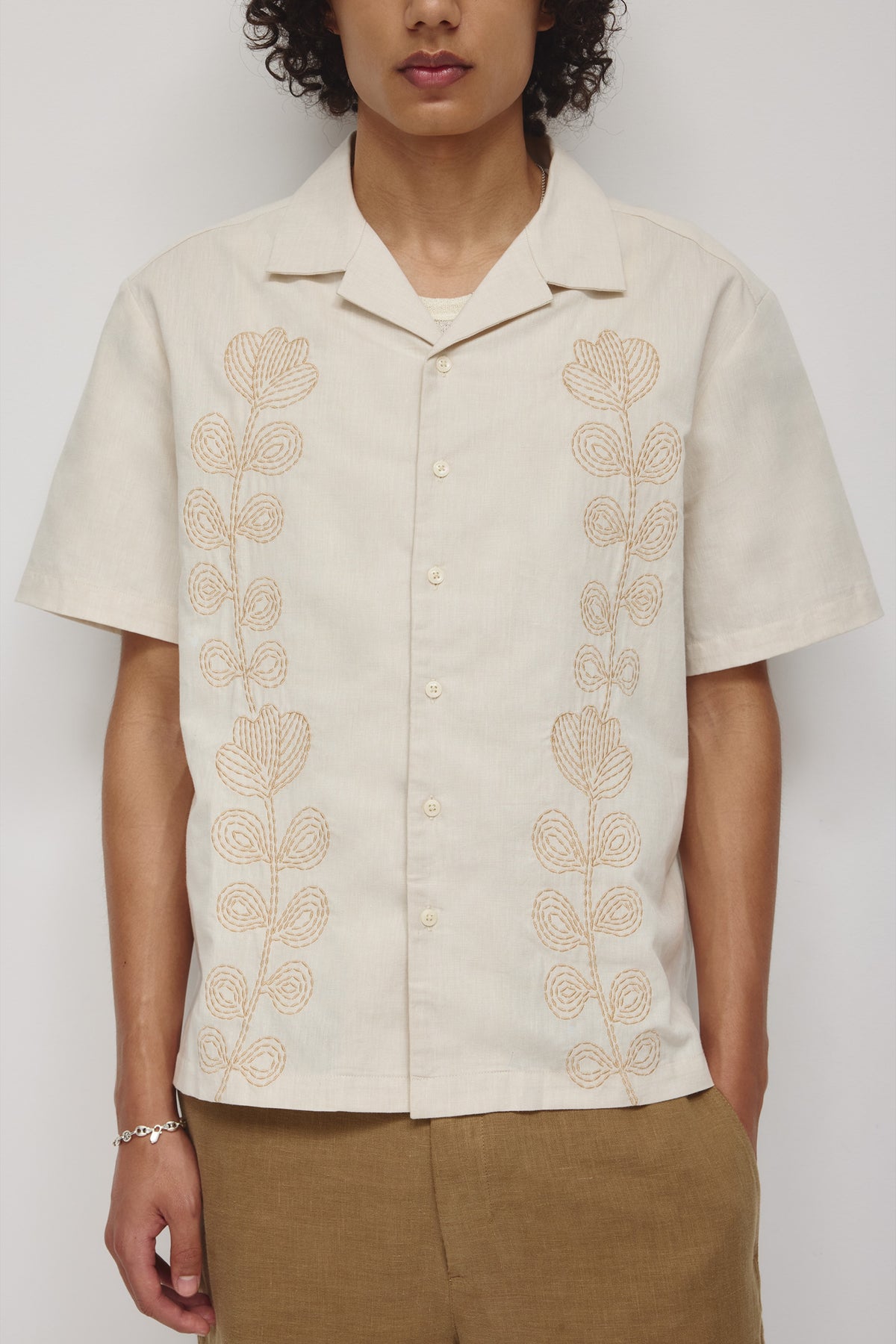Chemise de camp en lin pour hommes en naturel