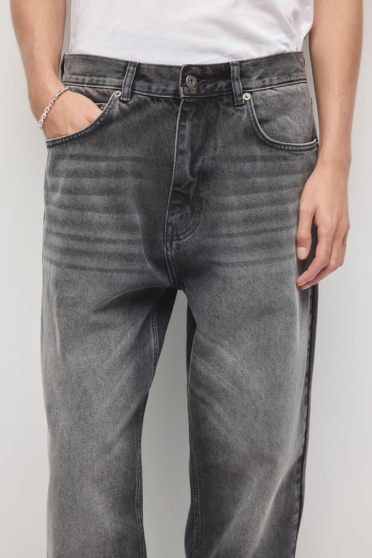 Men's Rahil Denim in Dark Grey Wash
