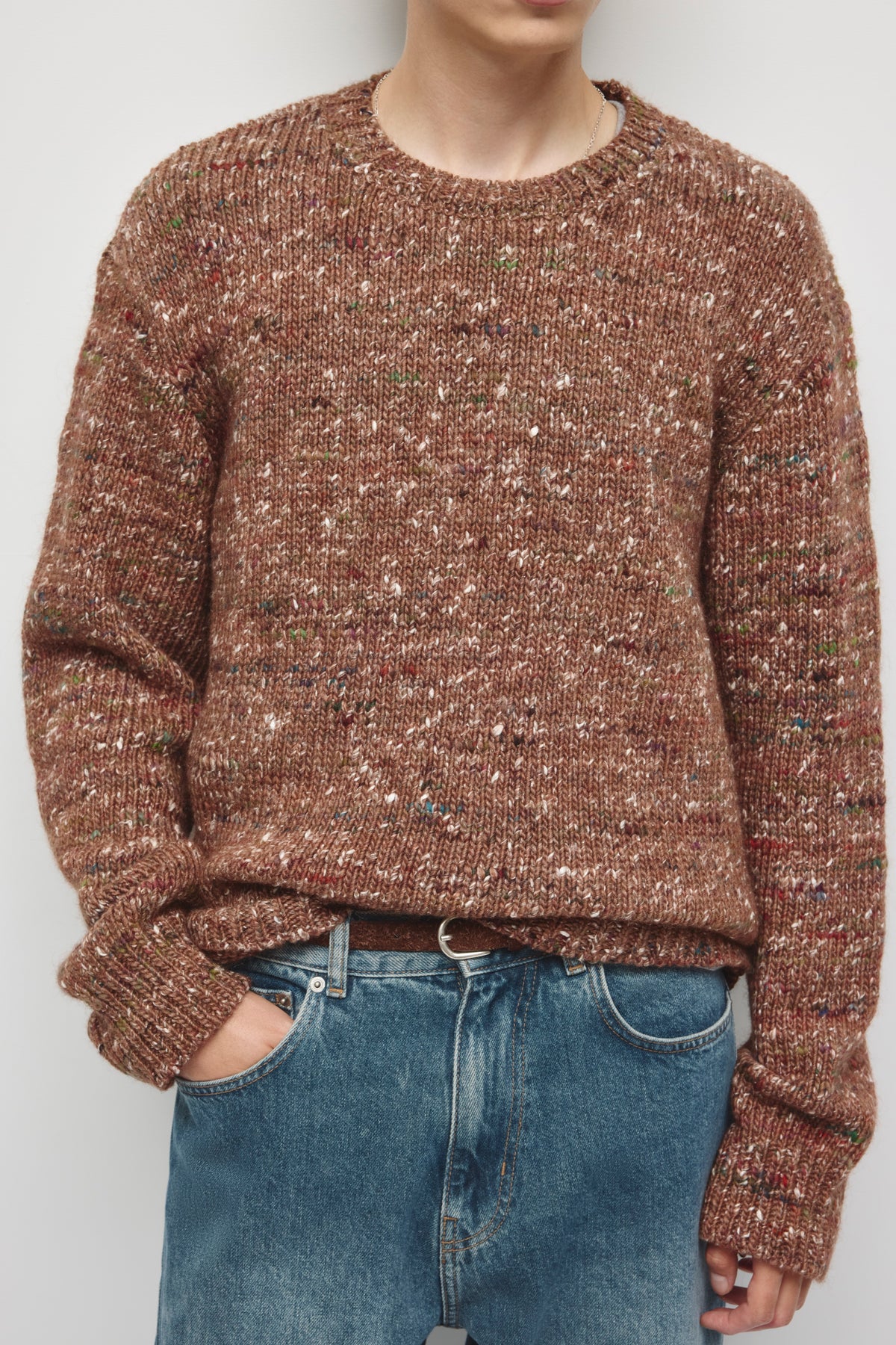 Chandail à col rond Sahran pour homme en acajou