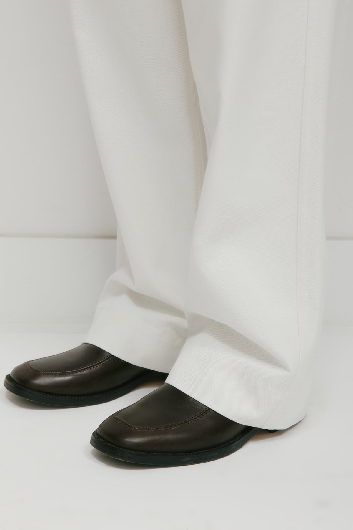 Pantalon ample en buma pour homme en guimauve