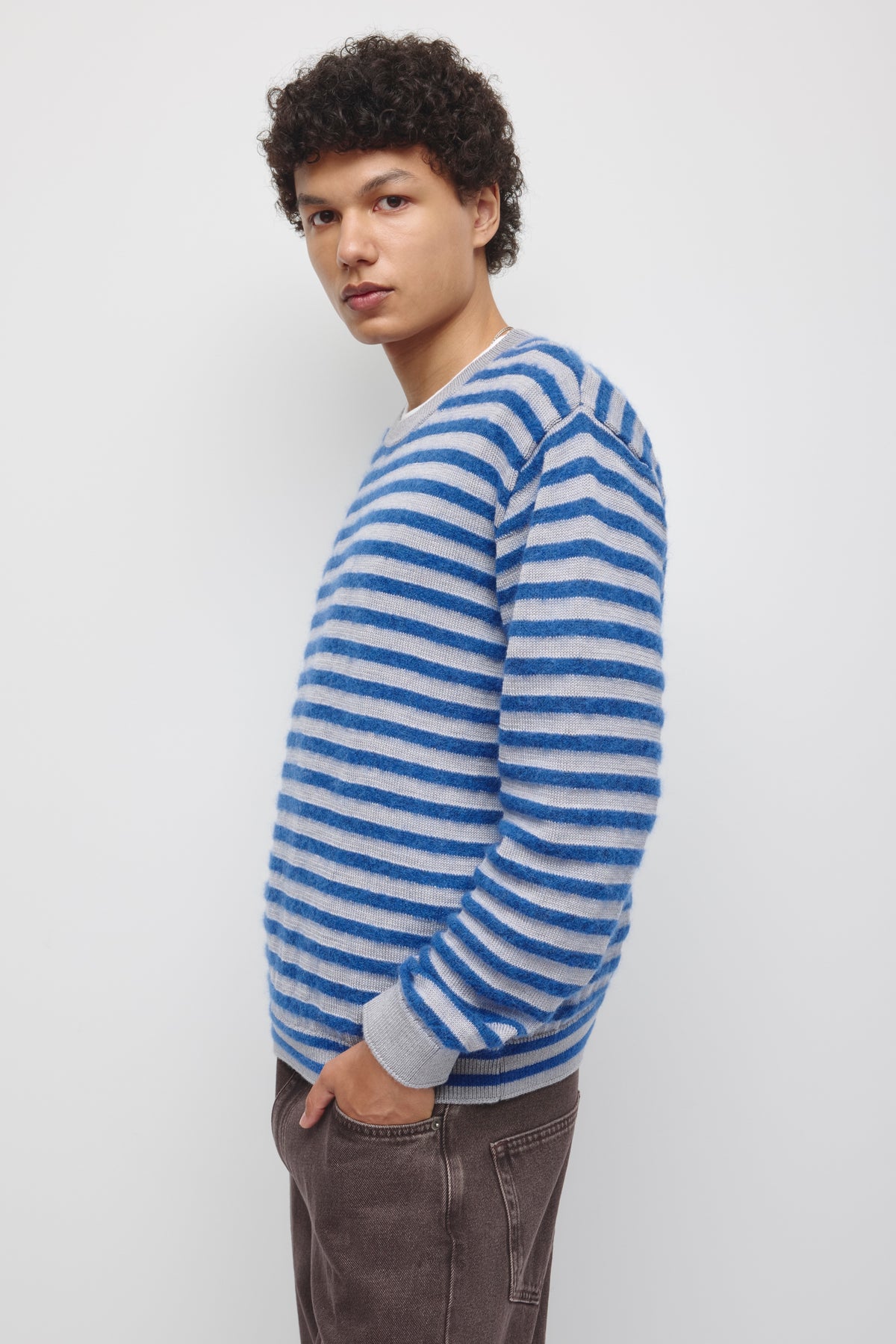 Men's Sukun Fuzzy Sweater in Cobalt Blue/Heather Grey