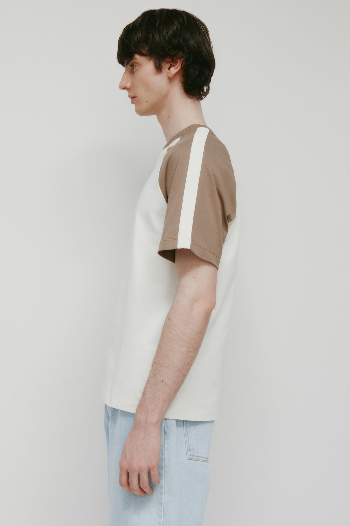 T-shirt à col en V pour homme en guimauve/Taupe