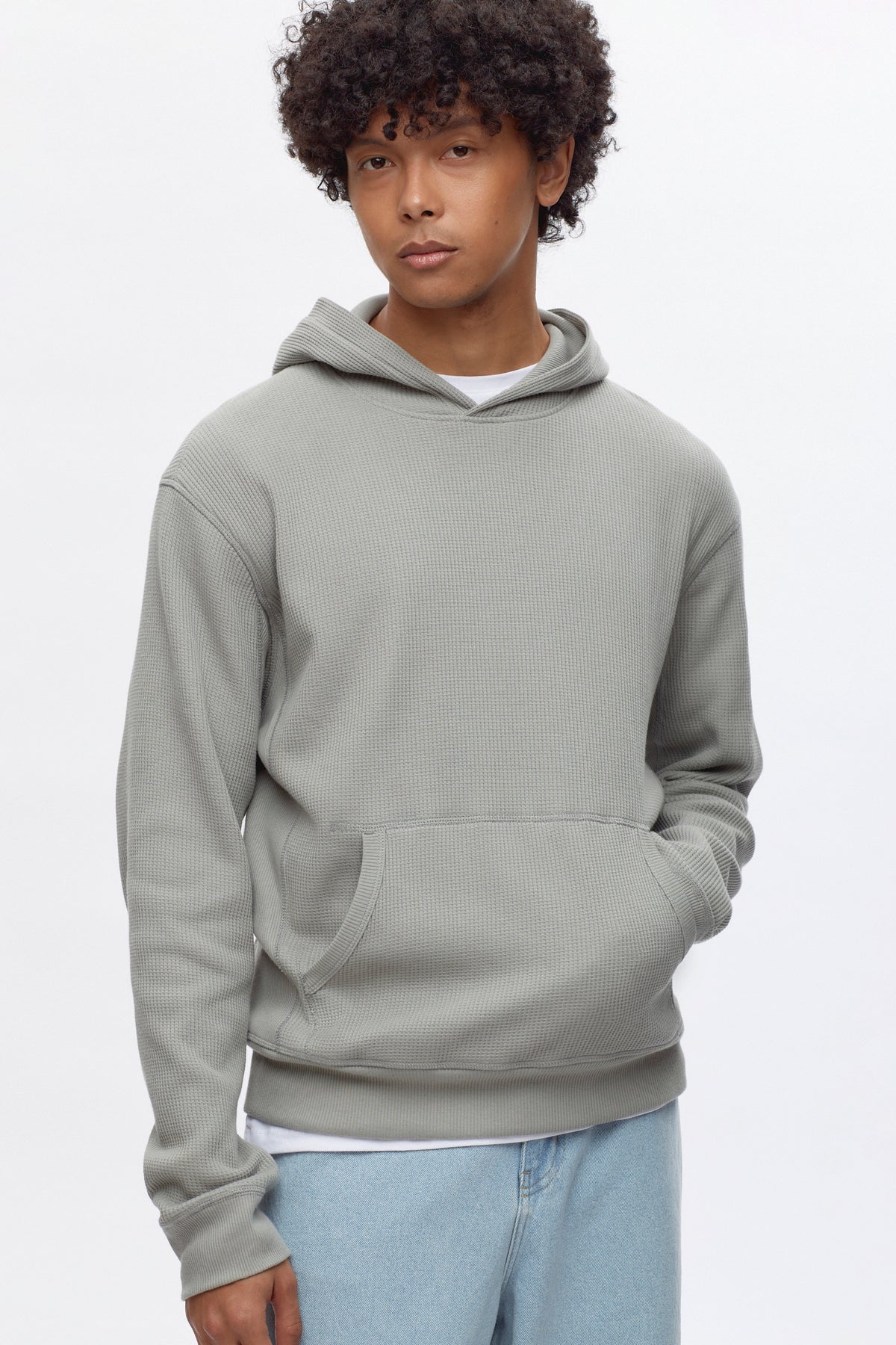Atlas Hoodie in Neutral Grey