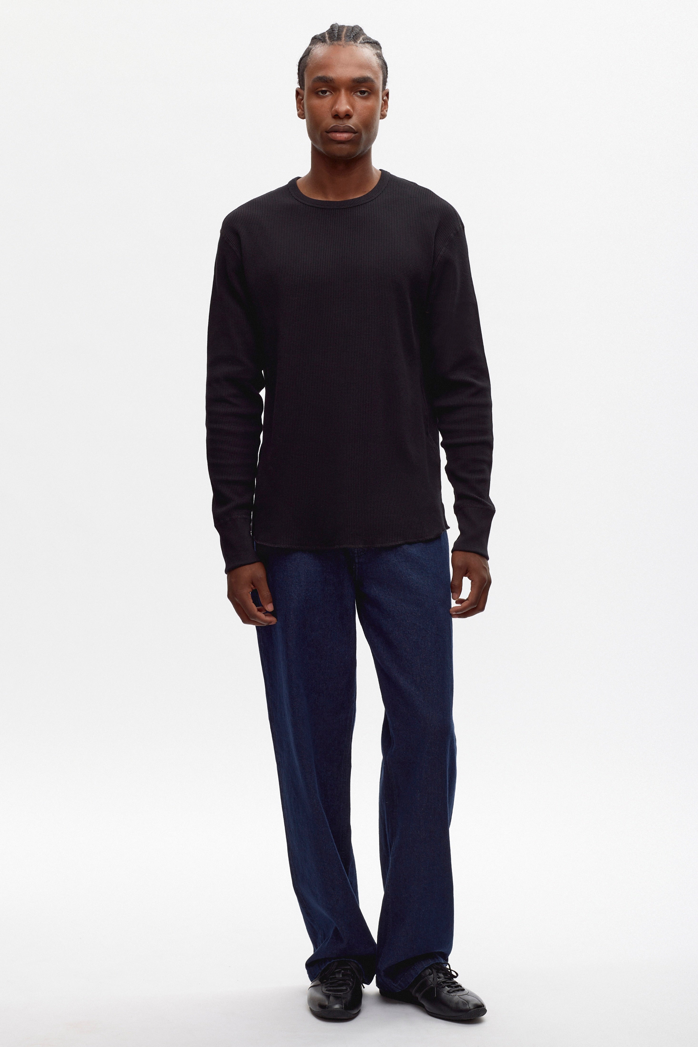 Atlas Longsleeve in Black