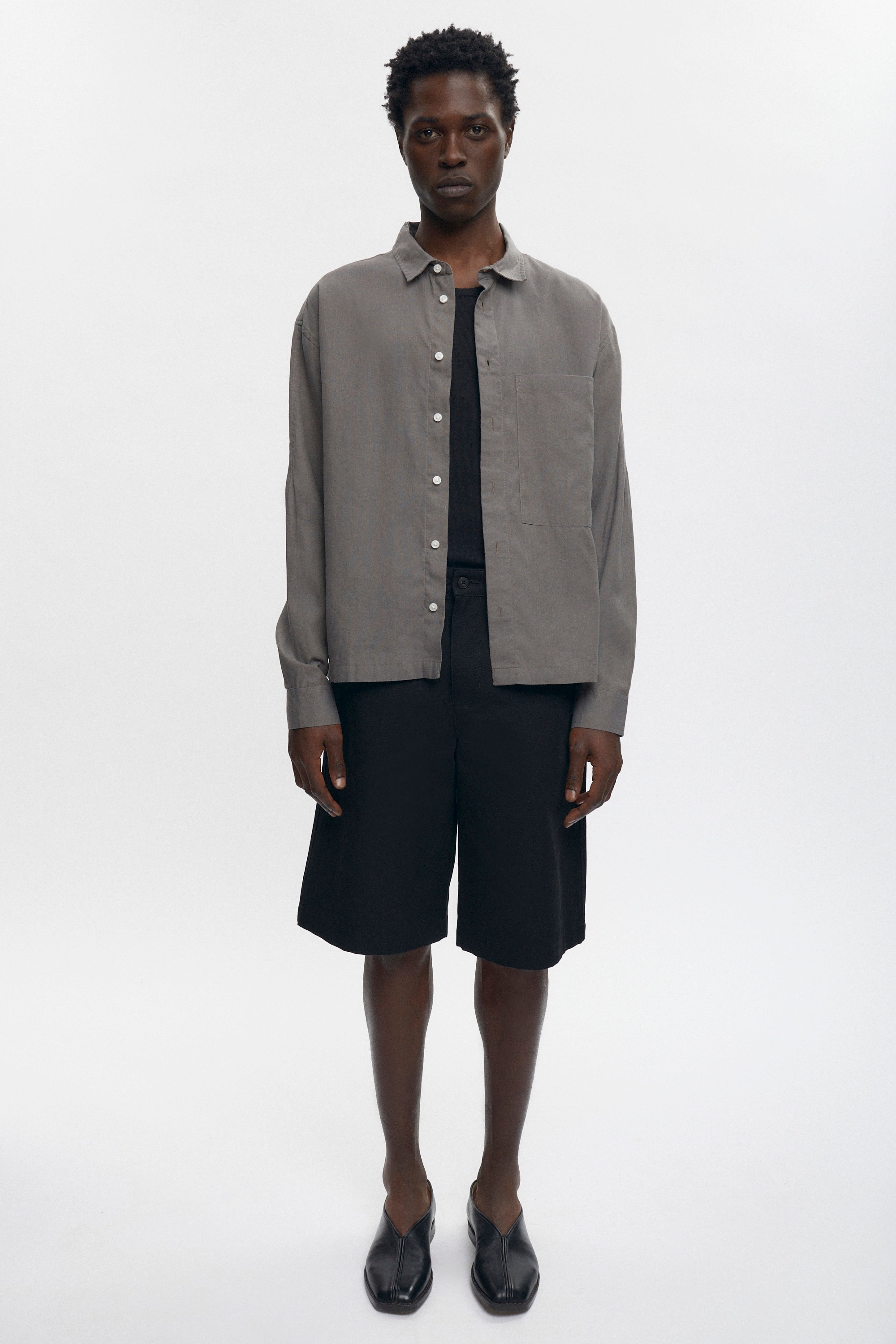 Cairo Linen Shirt in Warm Grey