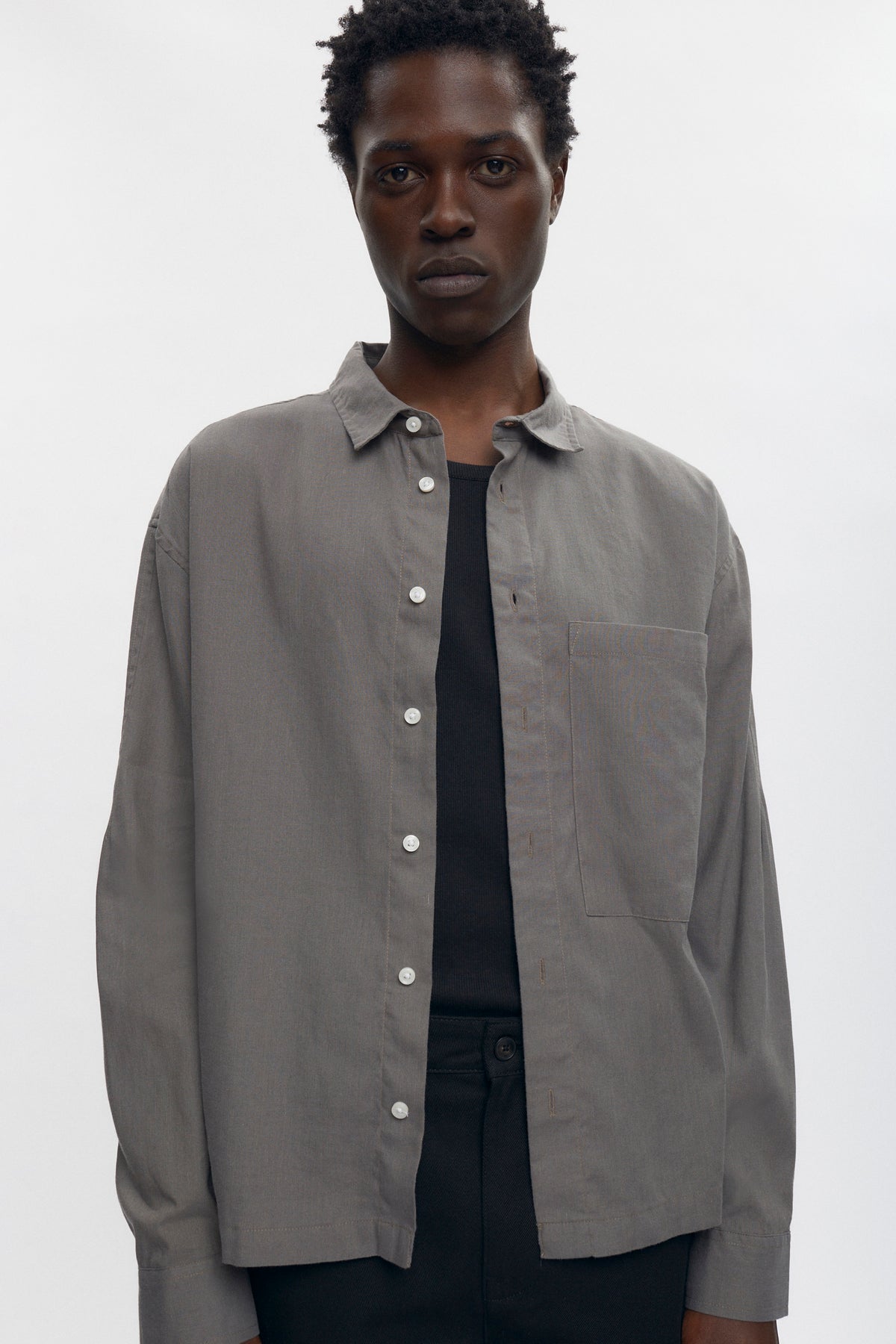 Cairo Linen Shirt in Warm Grey
