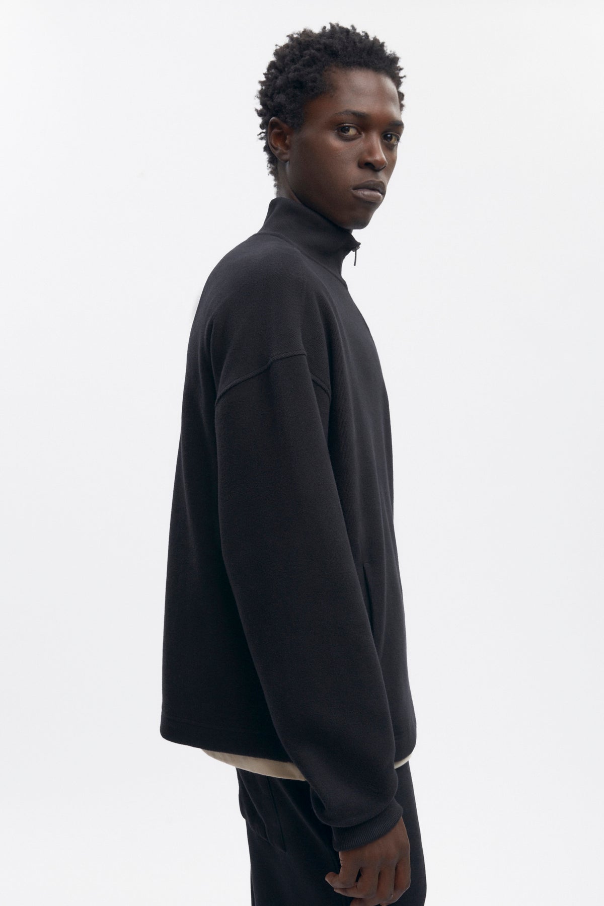 Pull à fermeture éclair quart de longueur pour homme en noir