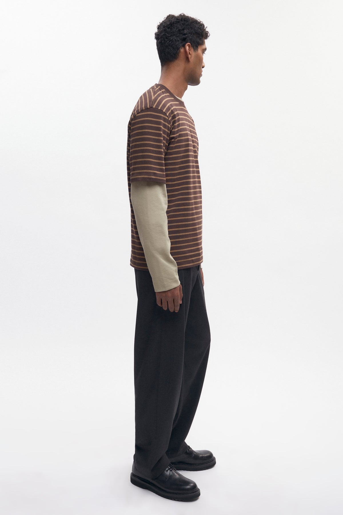 T-shirt d'épaisseur moyenne pour hommes en coffee Bean/Otter Stripe