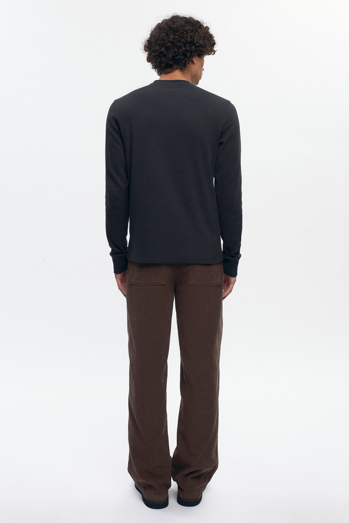 Henley Box Slub pour homme en noir
