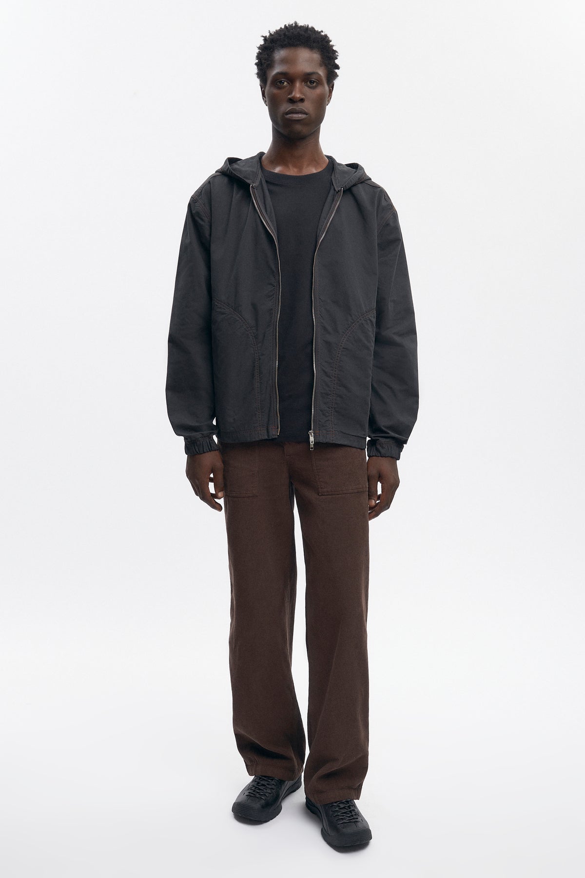 Tefnut Beach Hoodie in Black