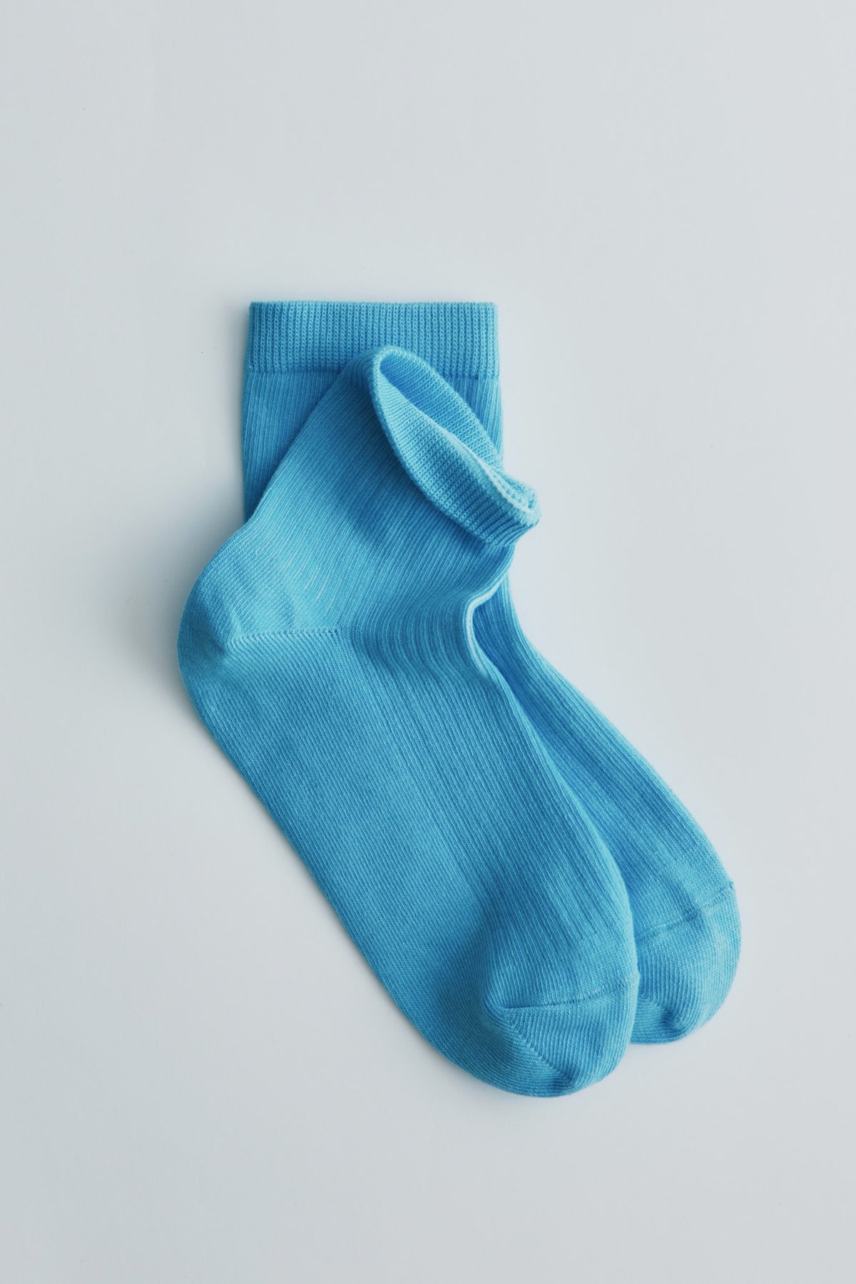 Chaussettes courtes à côtes en azur