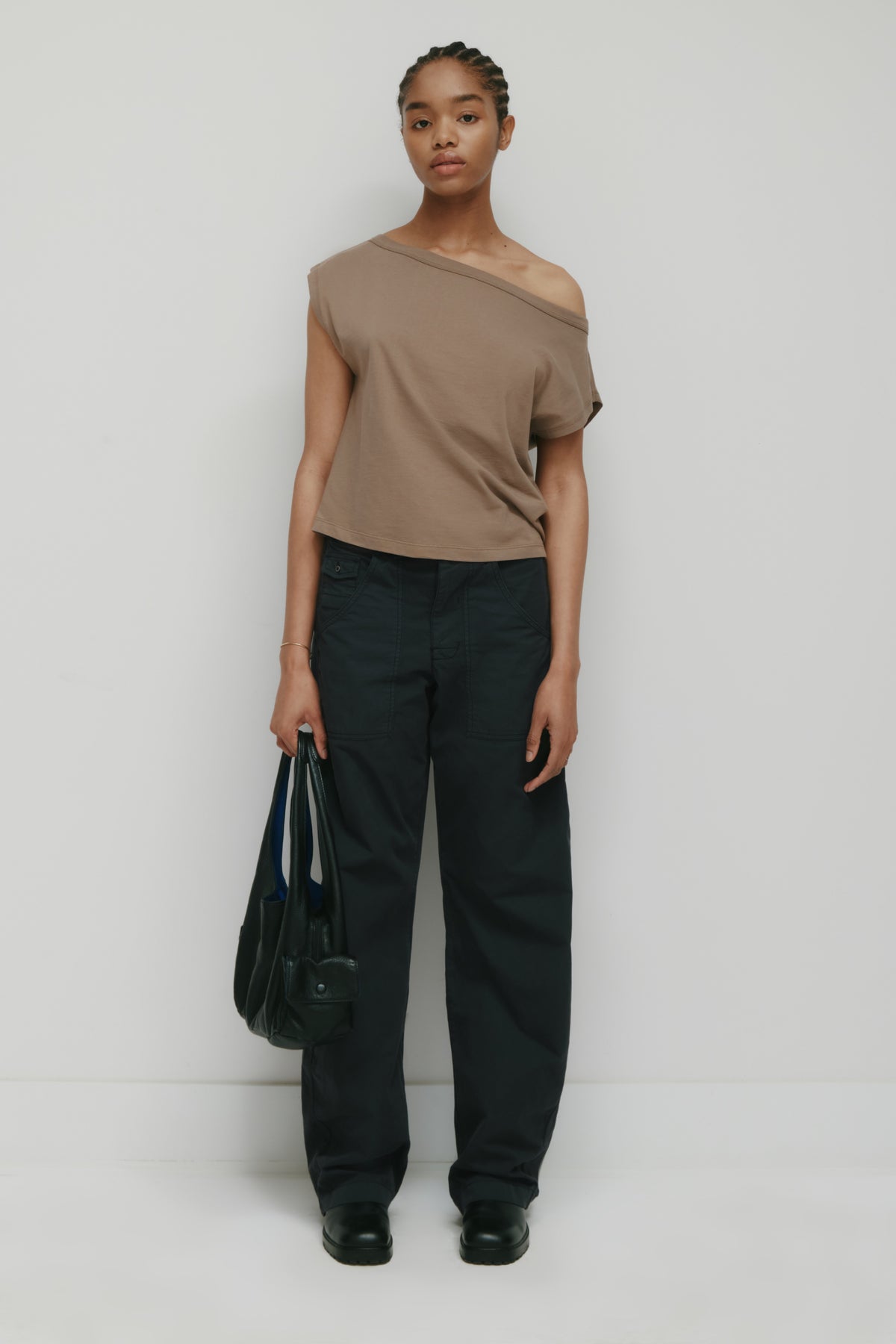 Model is 5’8” and is wearing a size 28.