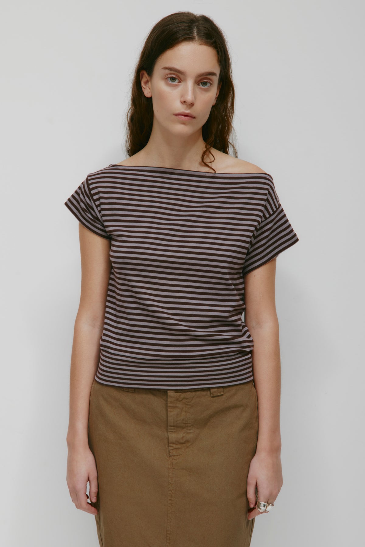 Model is 5’9” and is wearing a size XS.