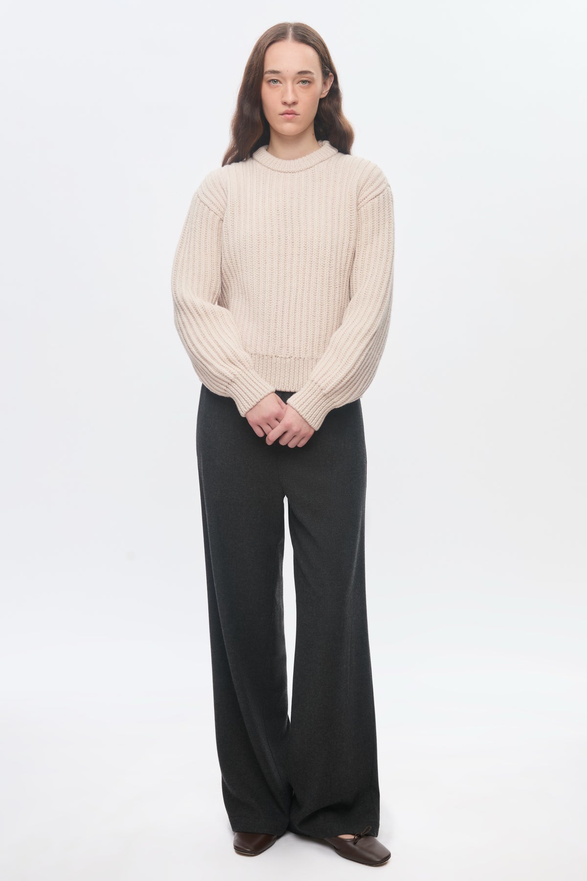 Pull à col rond en laine épaisse pour femme en naturel