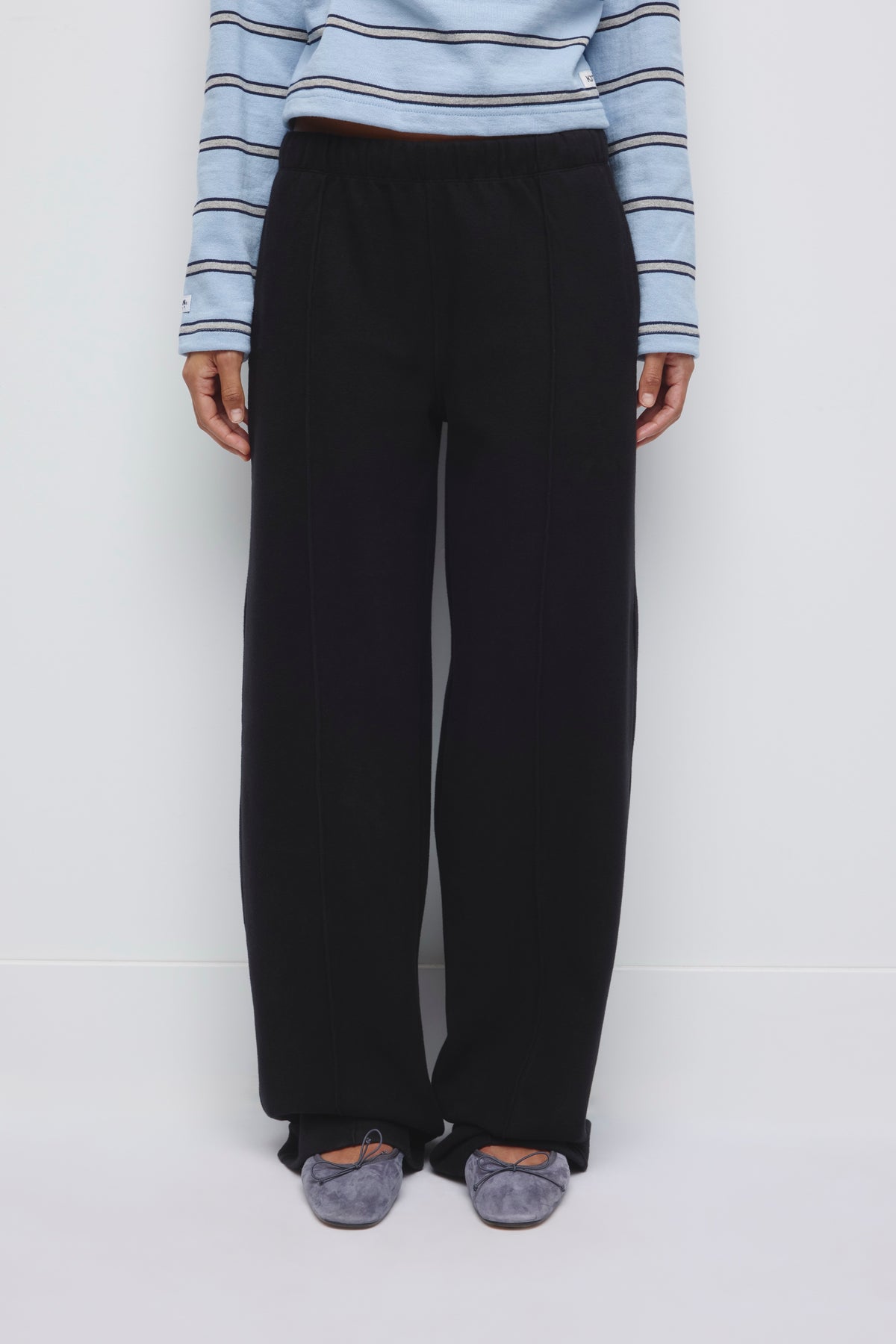 Pantalon de survêtement douillet pour femmes en noir