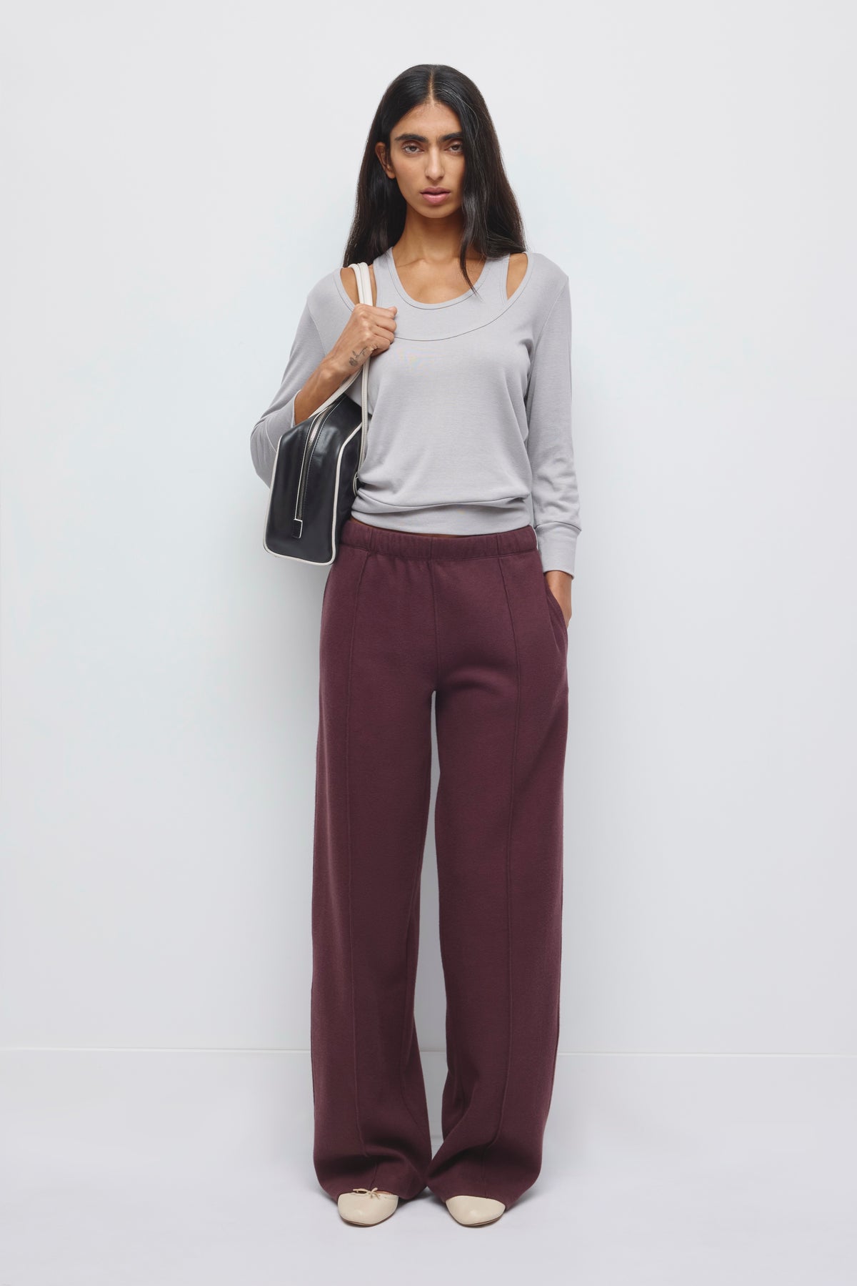 Model is 5’9” and is wearing a size XS.