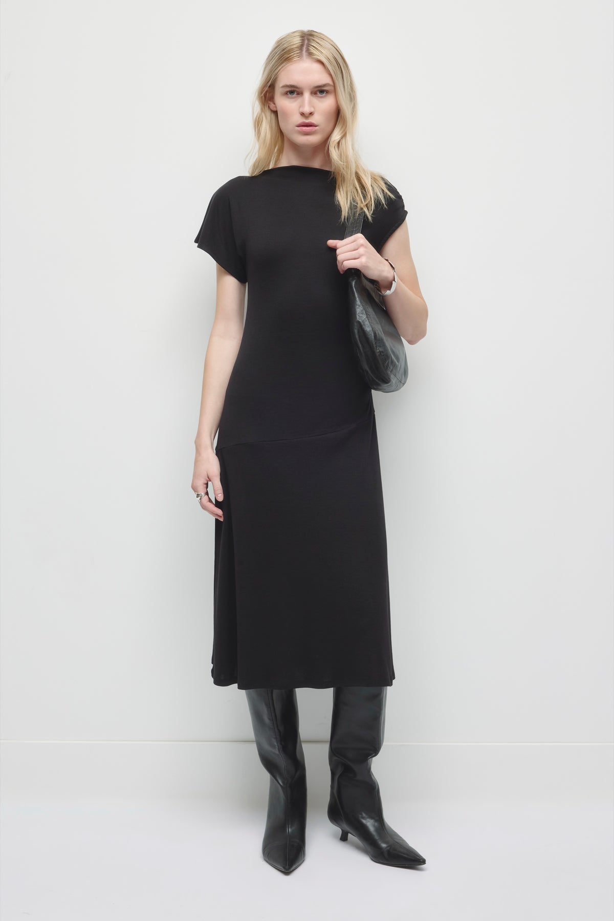 Model is 5’8” and is wearing a size XS.