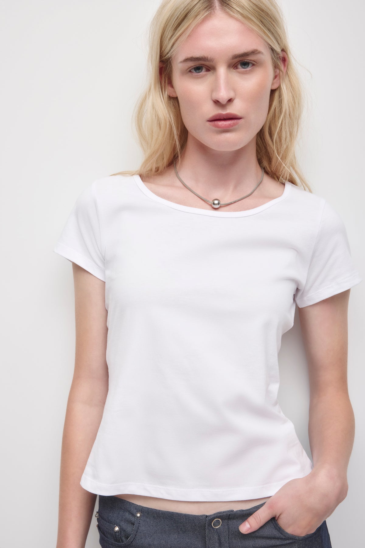 Women's Essential Scoop Tee in White