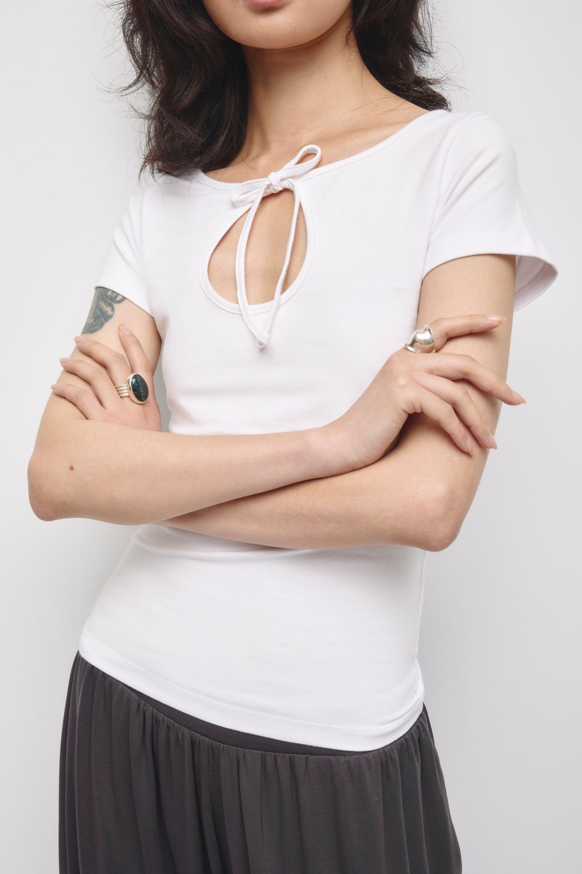 T-shirt Keyhole Layn pour Femme en blanc