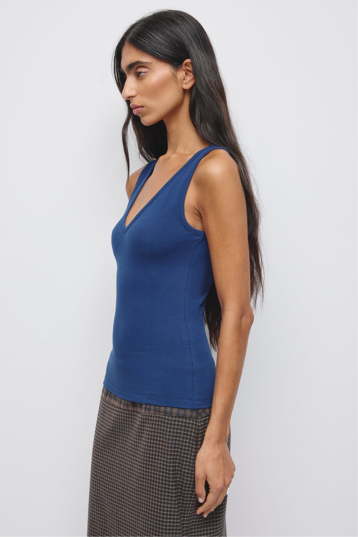Débardeur col V Layn pour femme en bleu Pacifique