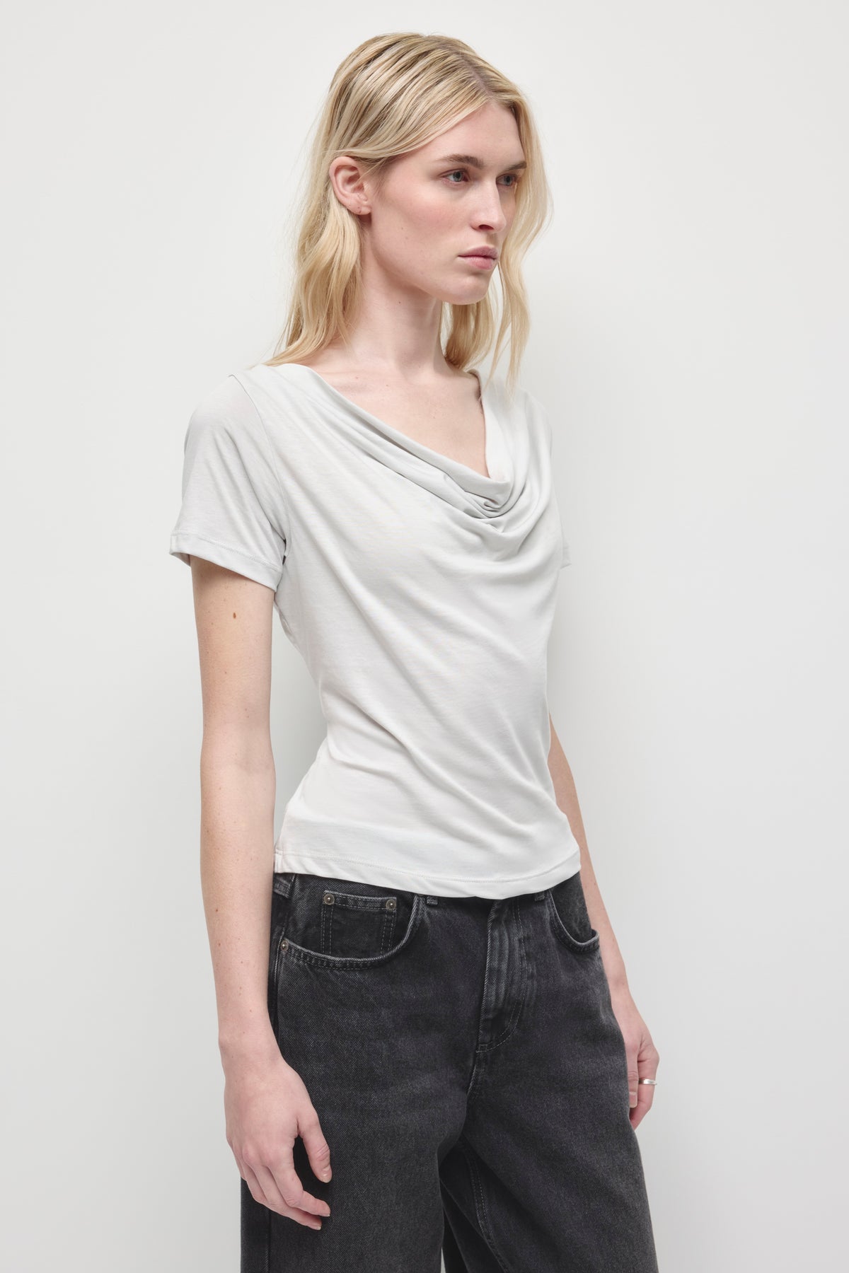 Women's Lina Cowl Neck Tee in Haze