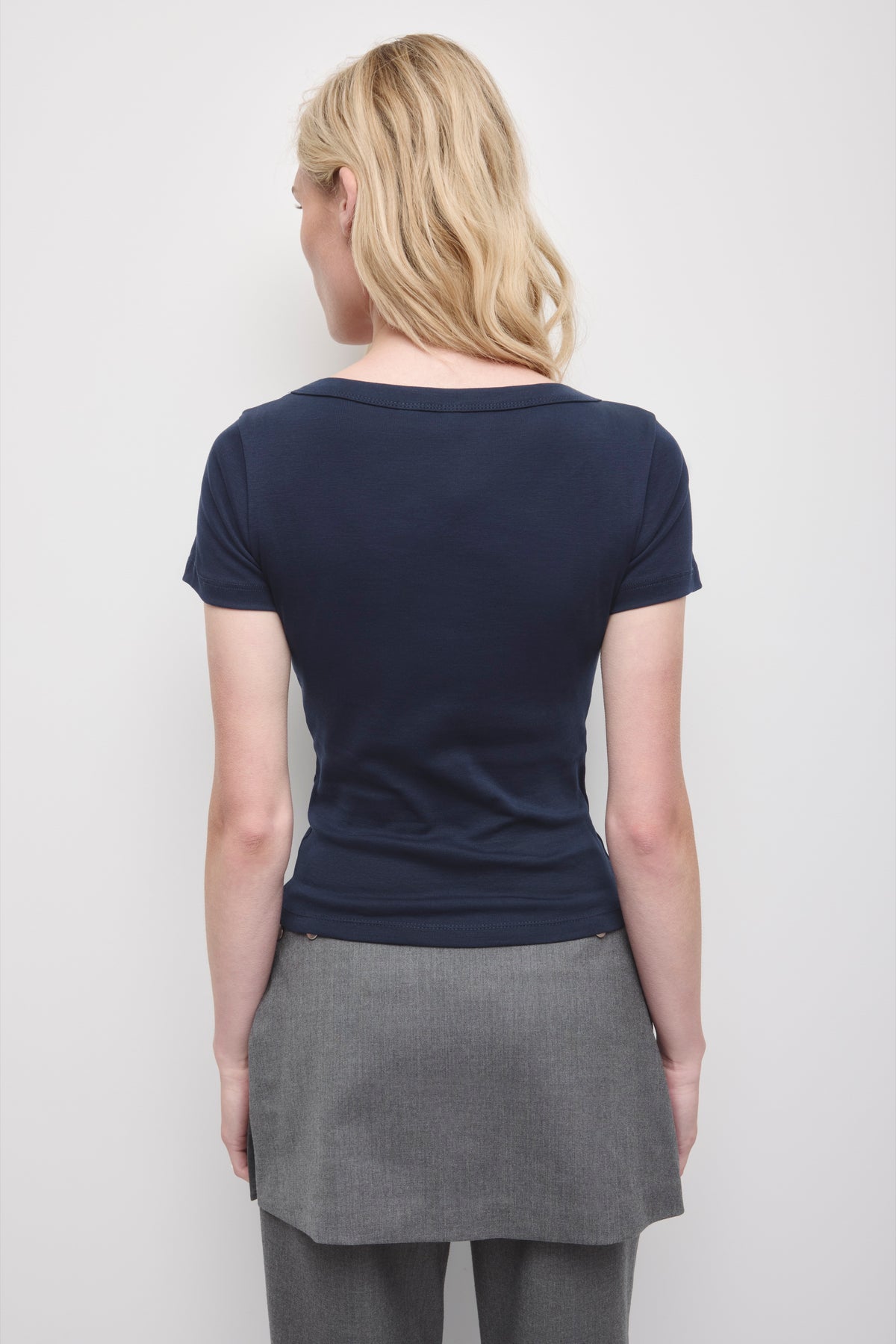Women's Low V-Neck Tee in Deep Ocean