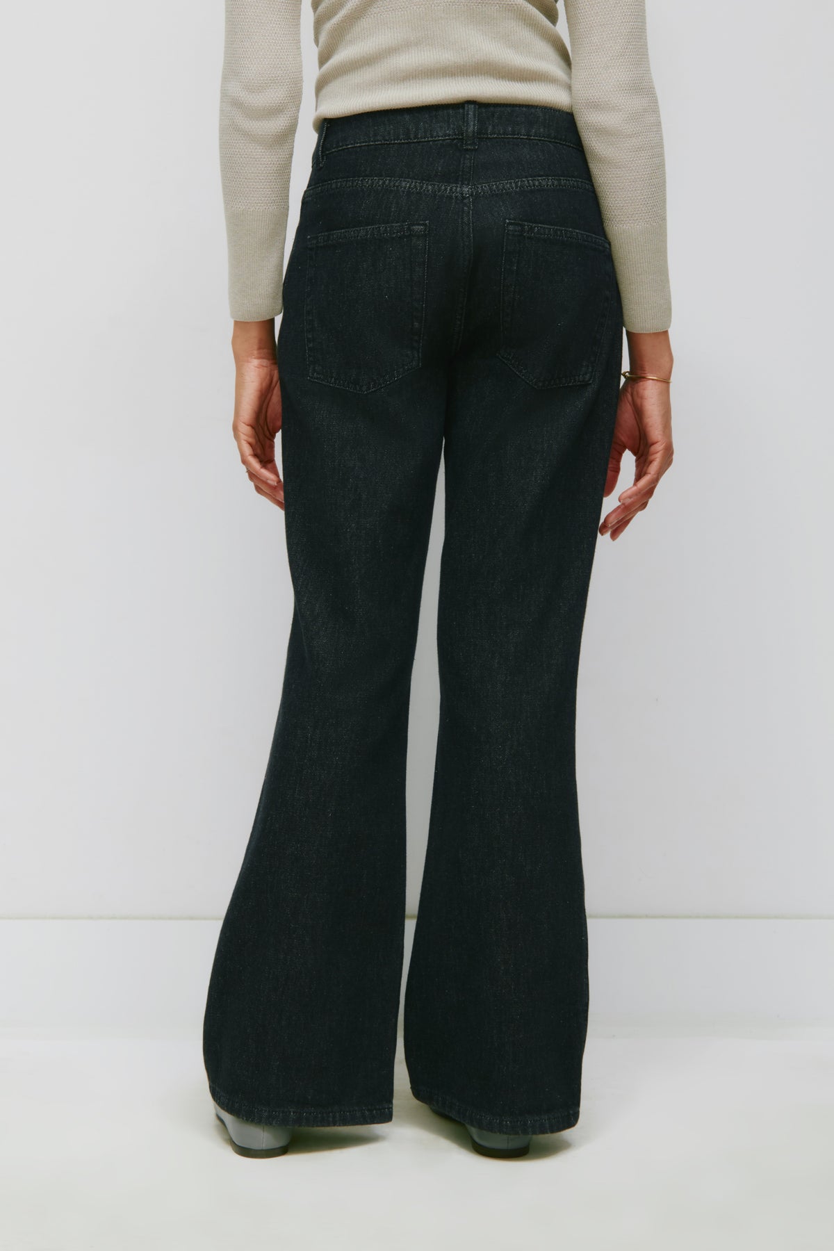 Women's Marfa Denim in Washed Black