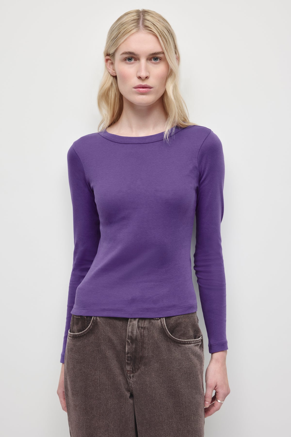 Model is 5’8” and is wearing a size XS.
