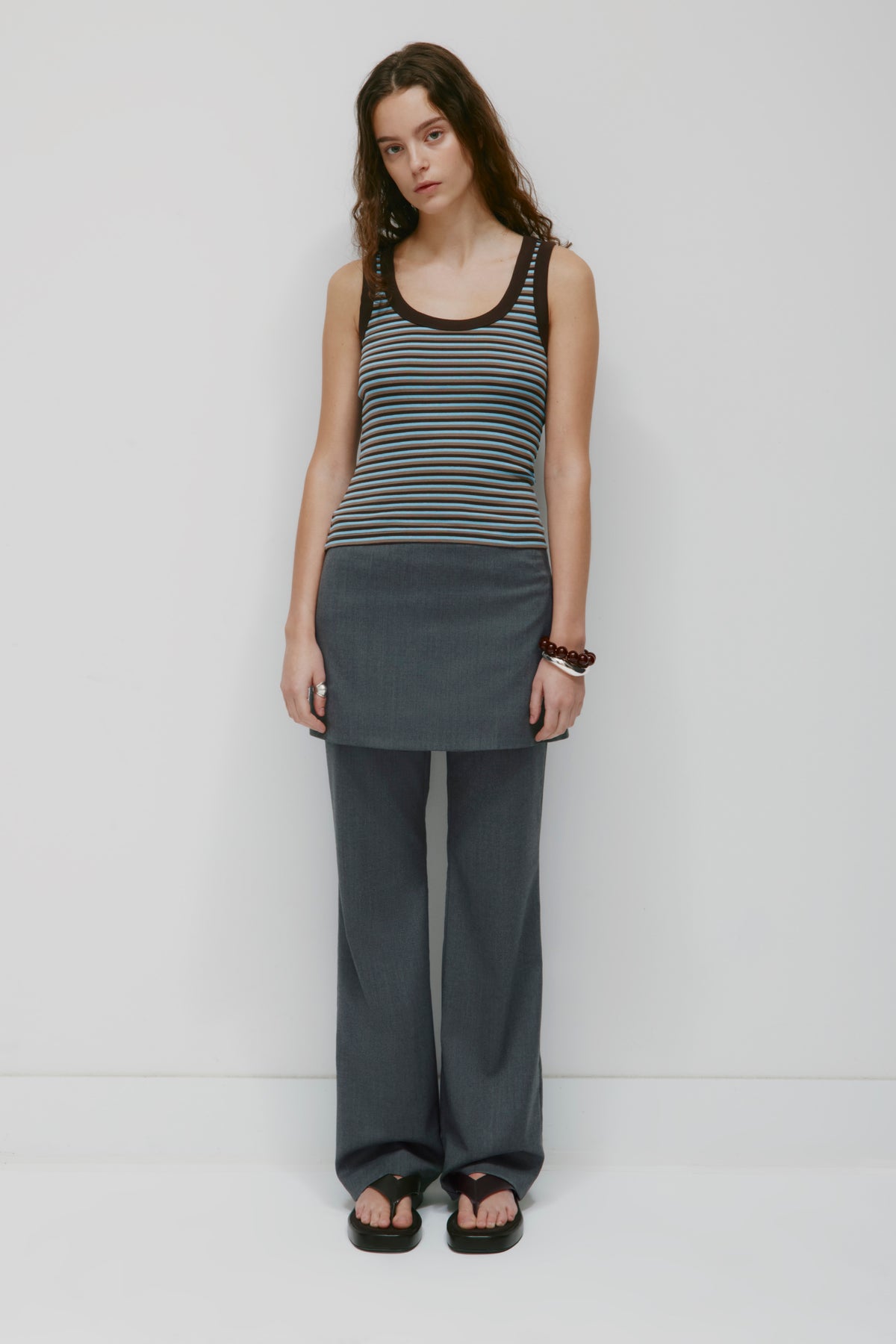 Débardeur à encolure dégagée en micro-côtes pour femme en rayures espresso/taupe/azur