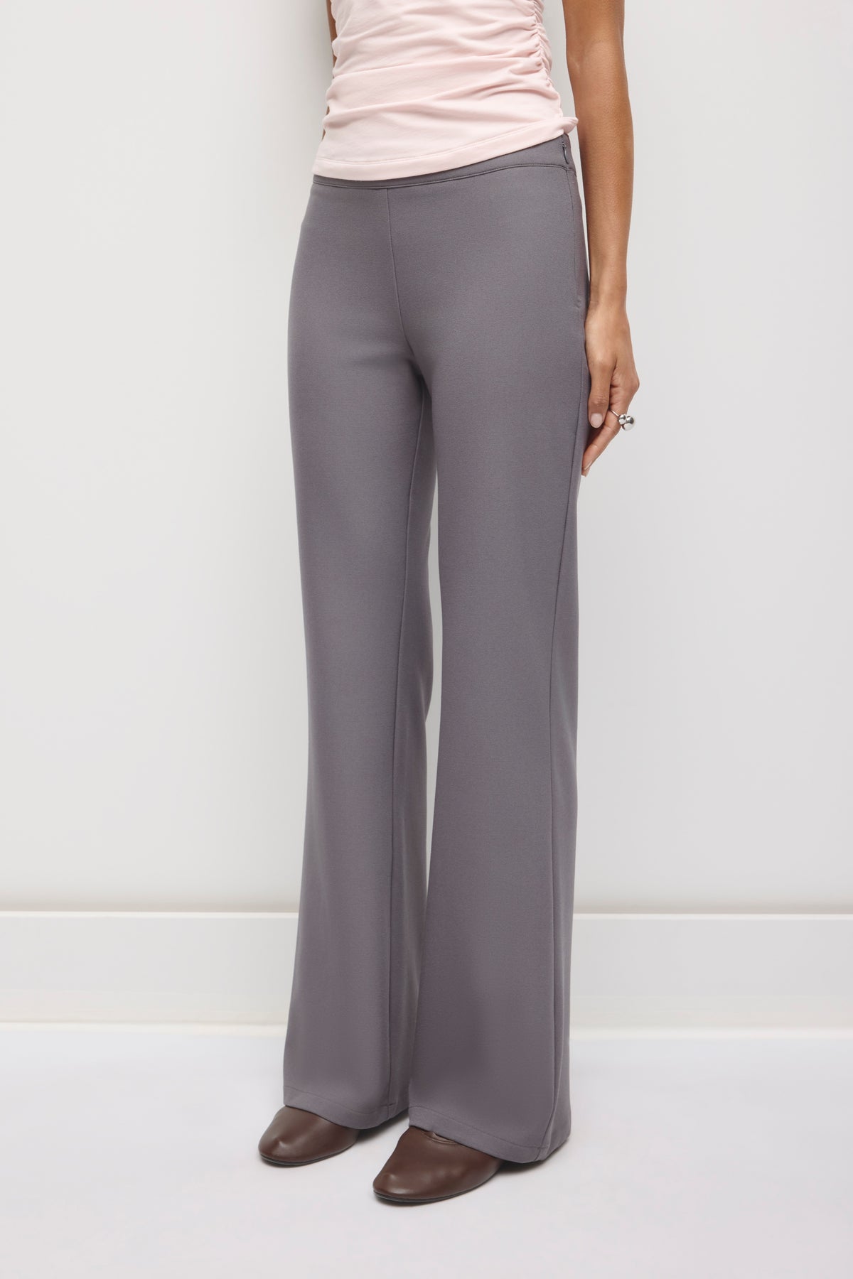 Pantalon Mira à devant plat pour femme en orage